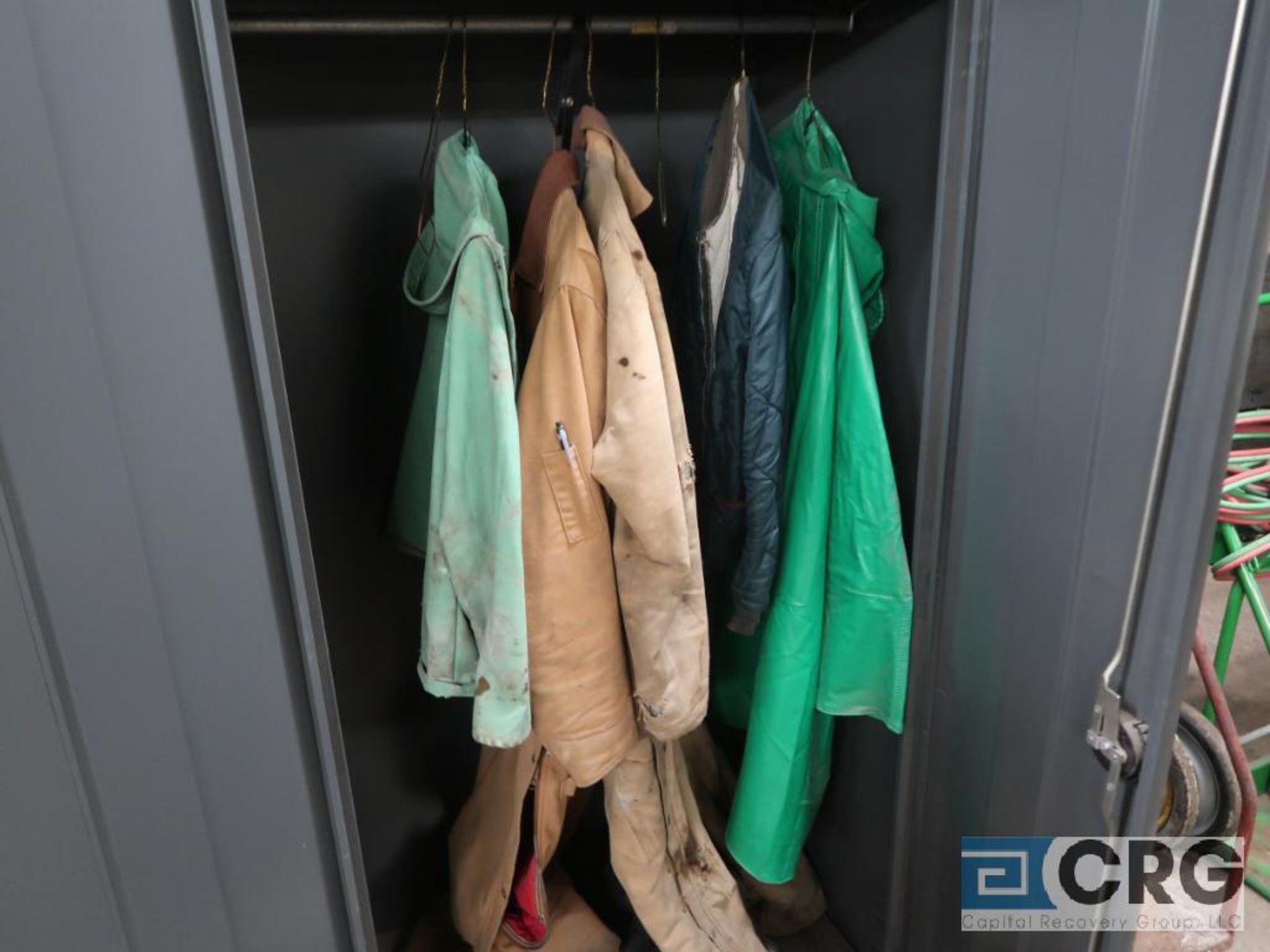 Lot of assorted cabinets and lockers including (3) metal cabinets, and (6) lockers with assorted - Image 5 of 6