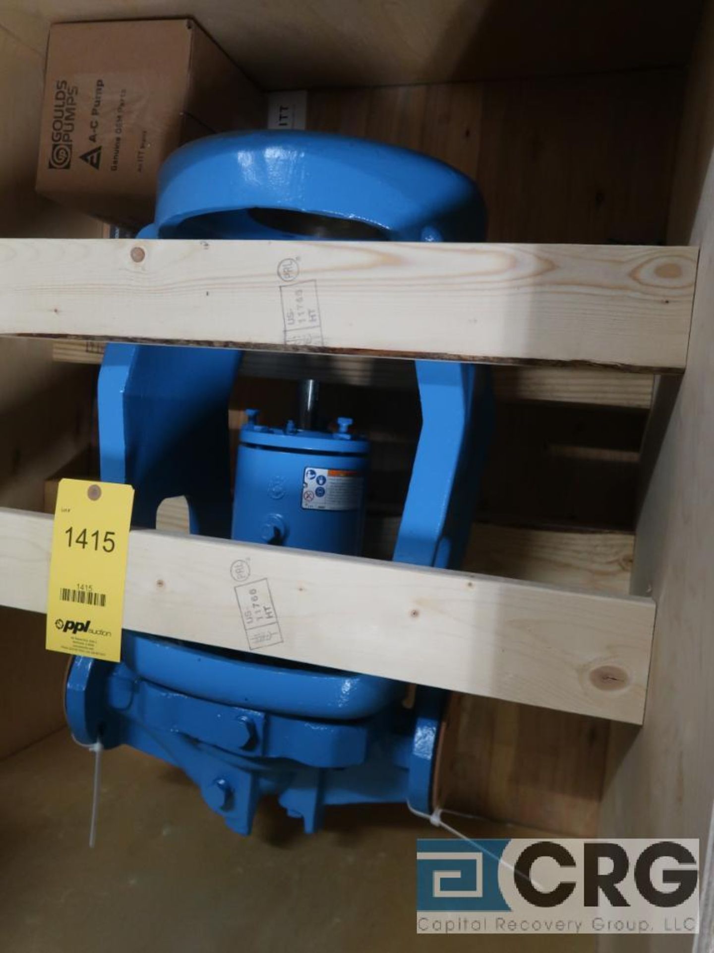 Goulds 3996 in line process pump (Basement Stores)