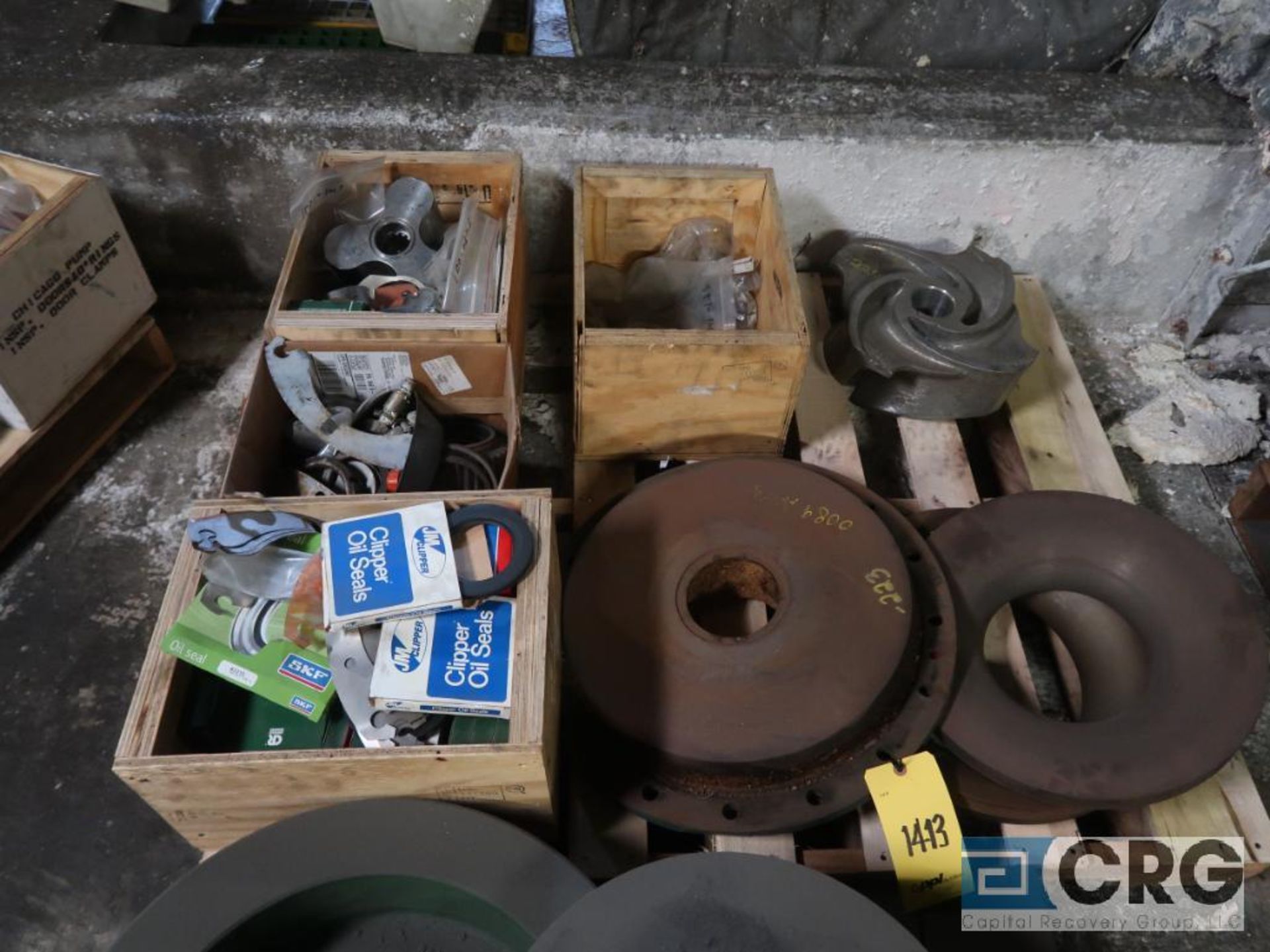 Lot of assorted Allis Chalmers pump parts on (2) pallets including impellers, face plate, and - Image 2 of 2