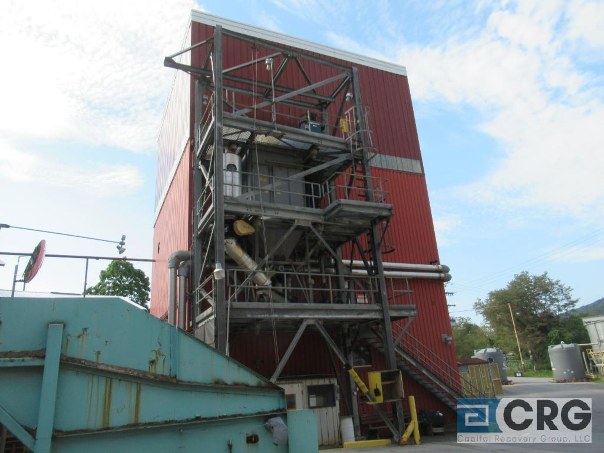 Complete 100 ton per hour/850 ton per day chip processing system. New installation in 2014. - Image 15 of 21