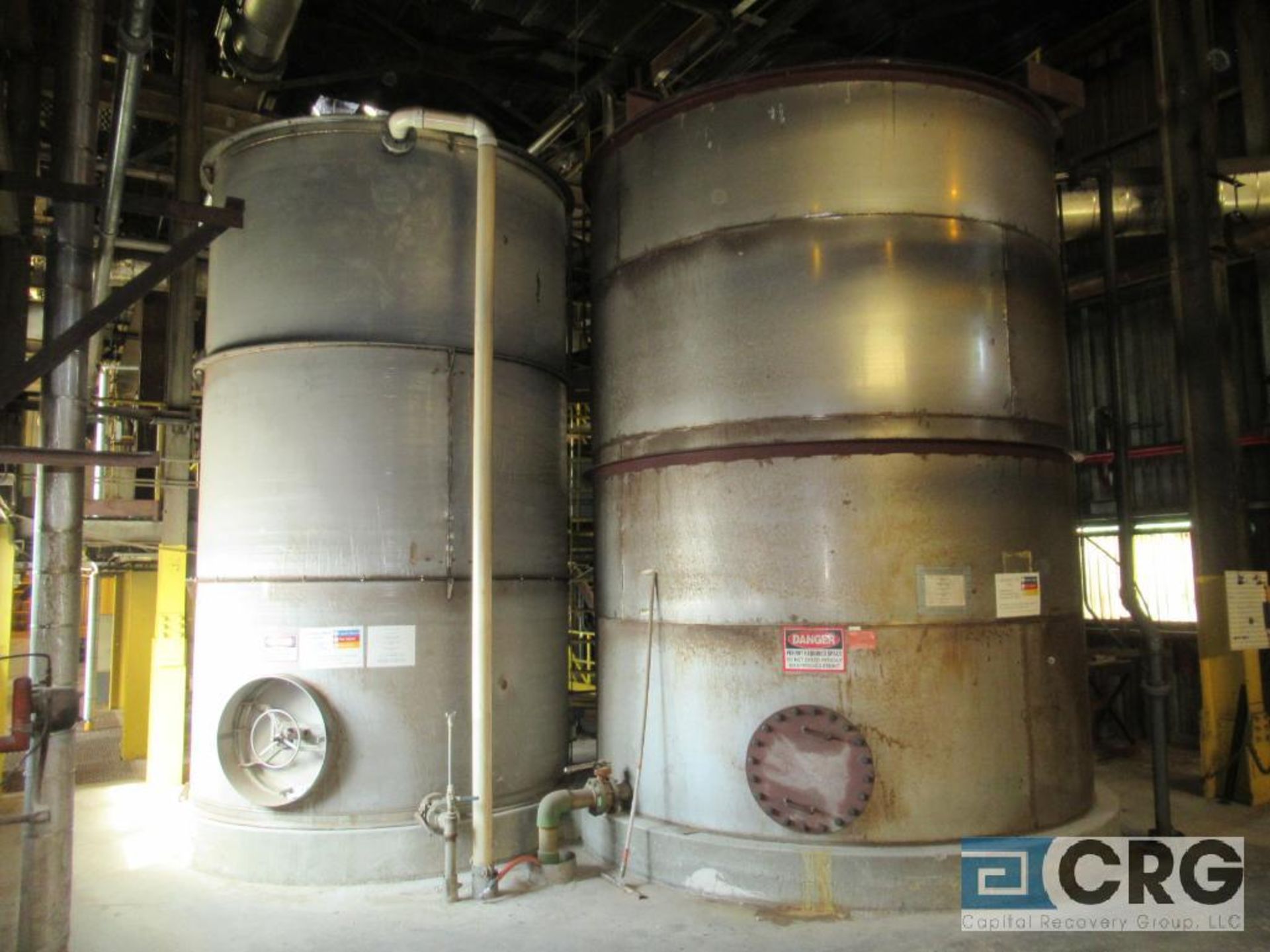 Lot of (2) Stainless tanks consisting of (1) 11,000 gal x 168" high ss tank, and (1) 6800 gal of