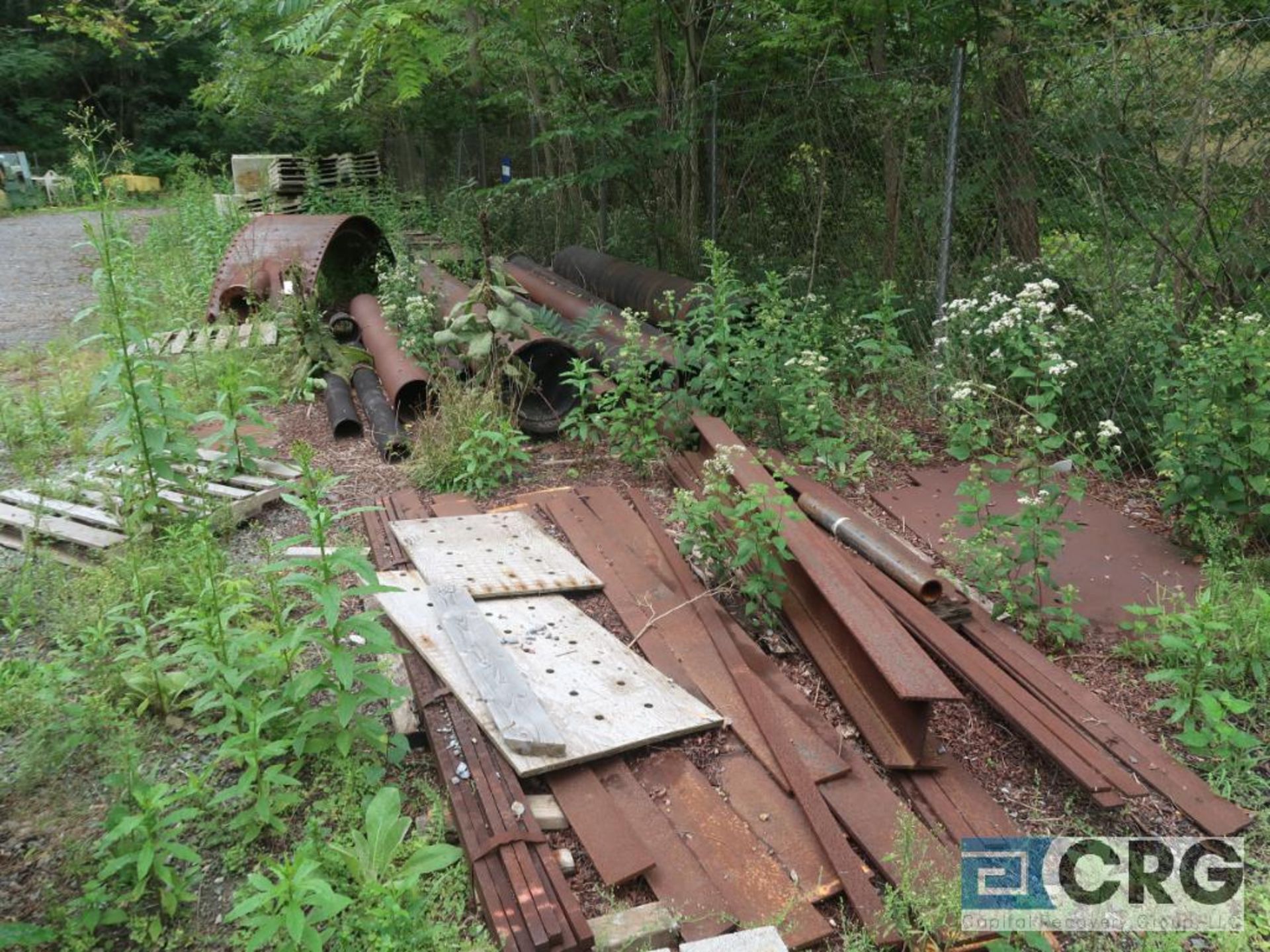 Lot of miscellaneous items including self dumping hoppers, grating, steel pipe on ground, cement - Image 3 of 17