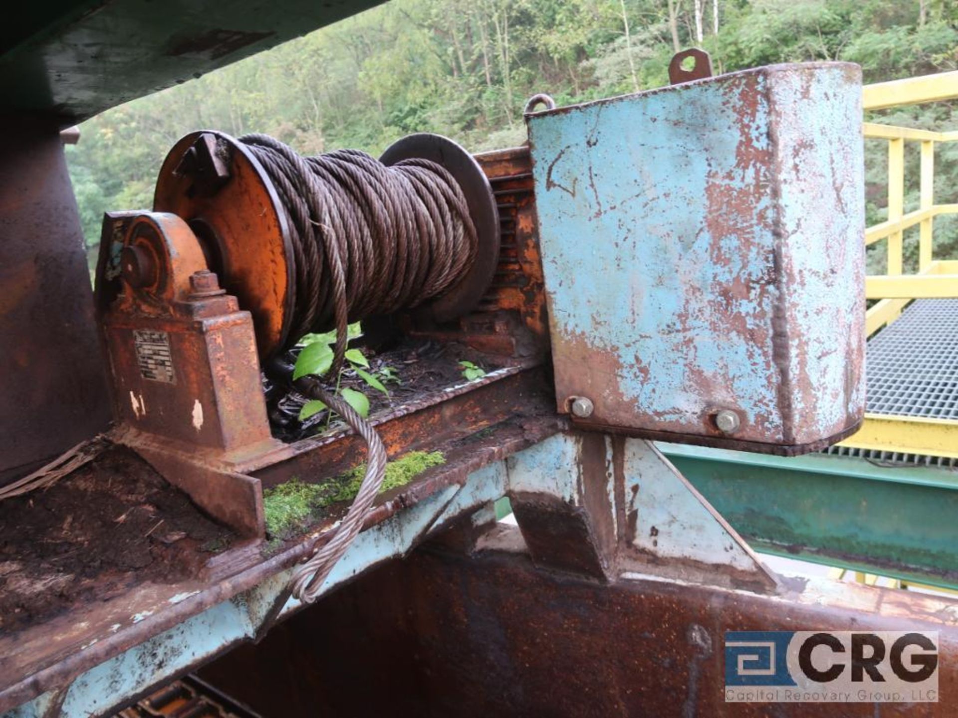 Log Pro log feeder (extending from discharge end of de-barker to infeed of chip grinding building) - Image 7 of 8