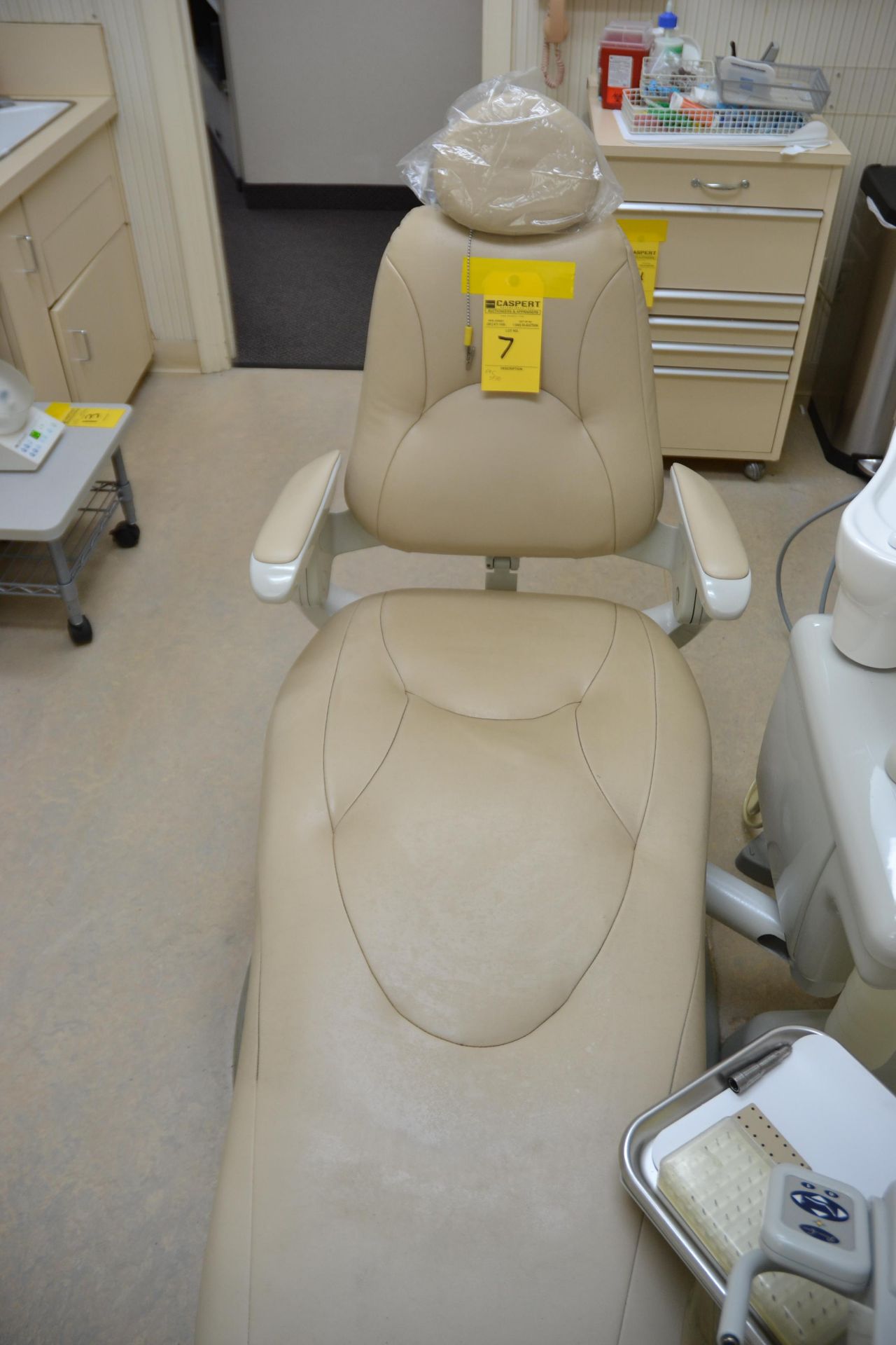 2004 Pelton & Crane SP30 Dental Exam Chair