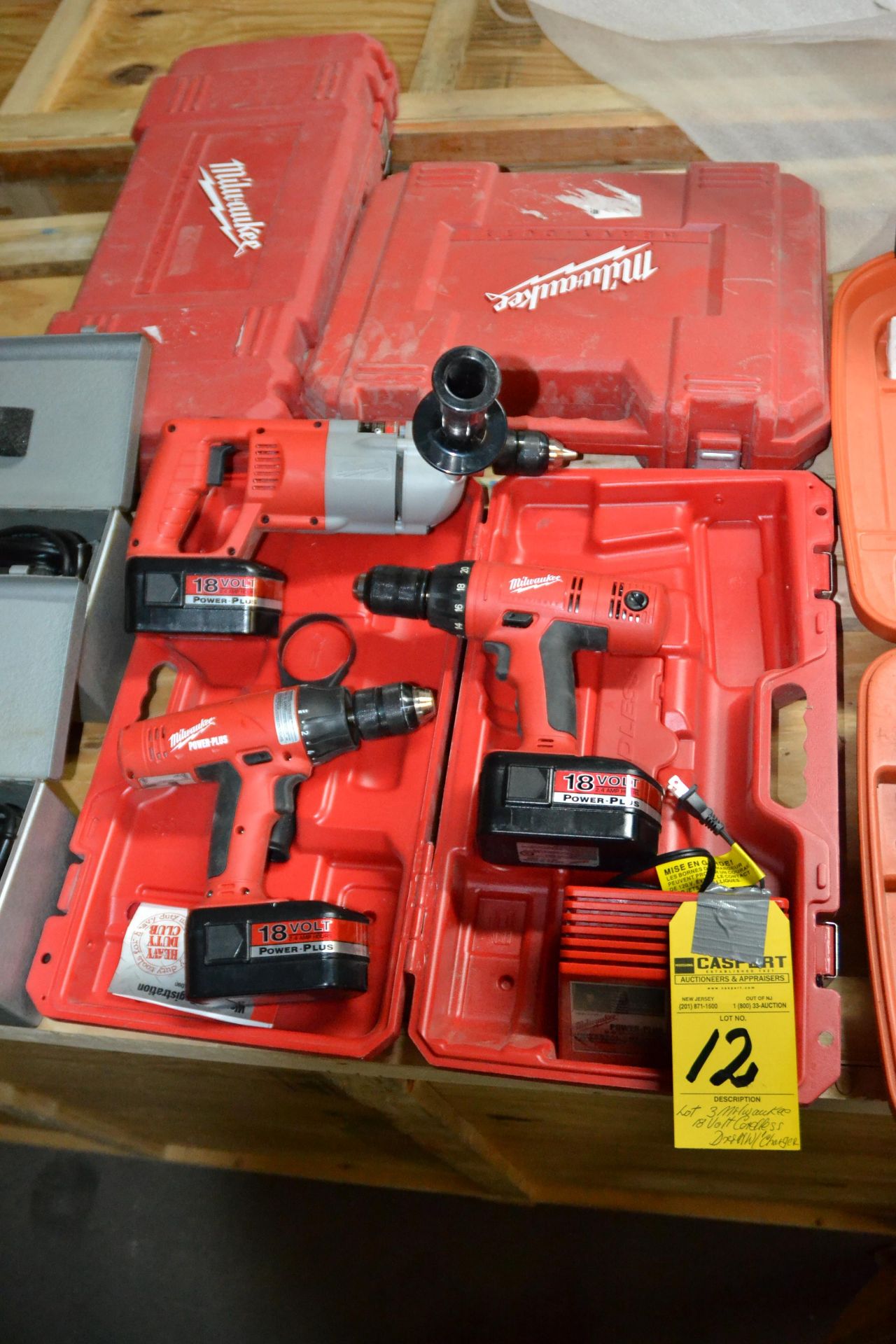 LOT - 3 Milwaukee 18 Volt Cordless Drills w/ (1) Charger