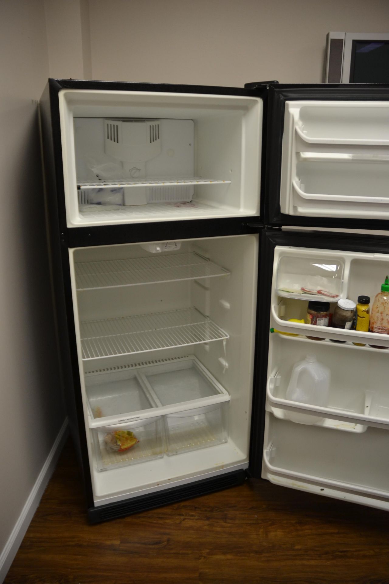 Kenmore, M: 253 Refrigerator/Freezer - Image 2 of 2