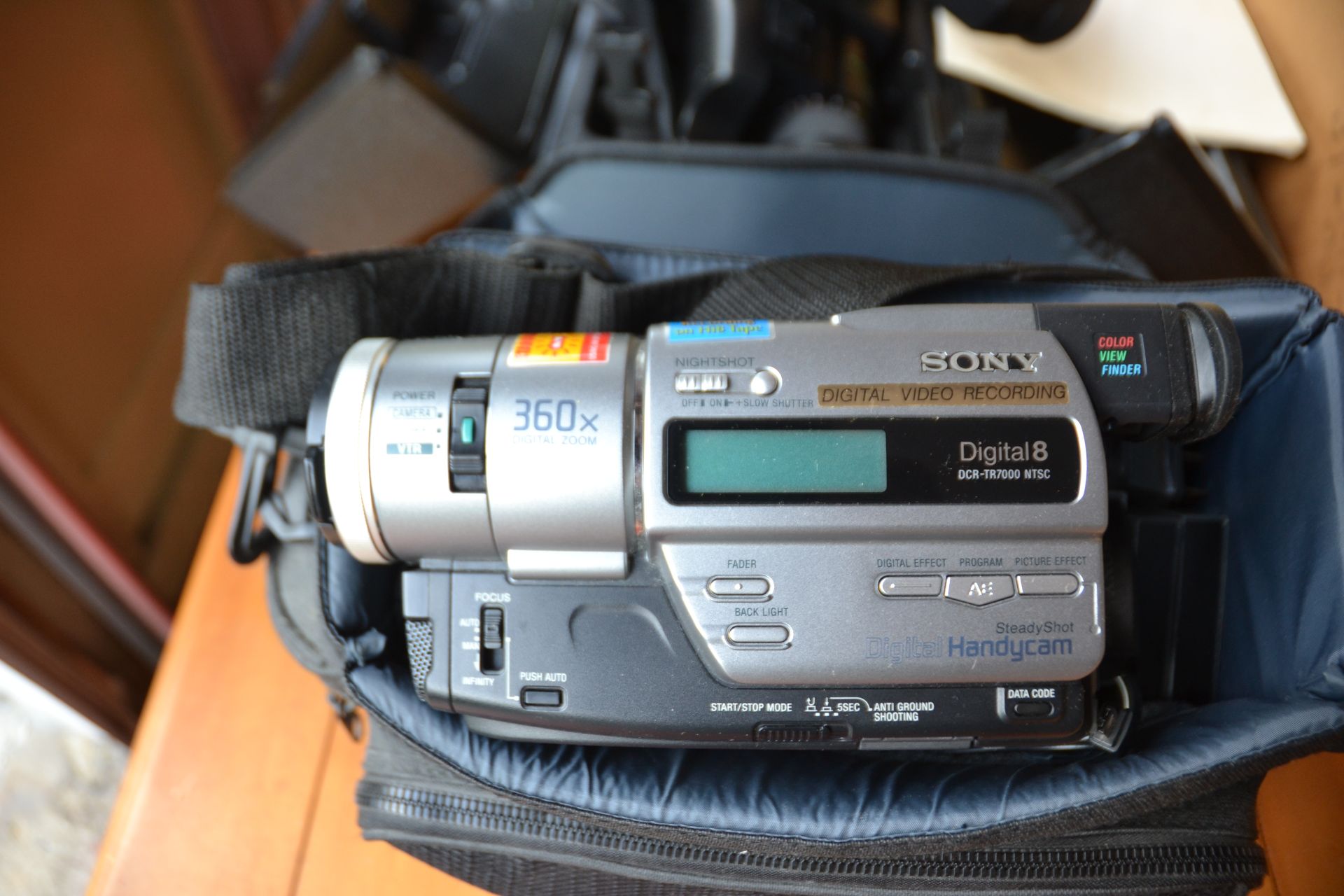 Video Cameras - (Sony Handycam Digital 8, Sony HVC-2200, VHS Movie Camera - Image 2 of 4