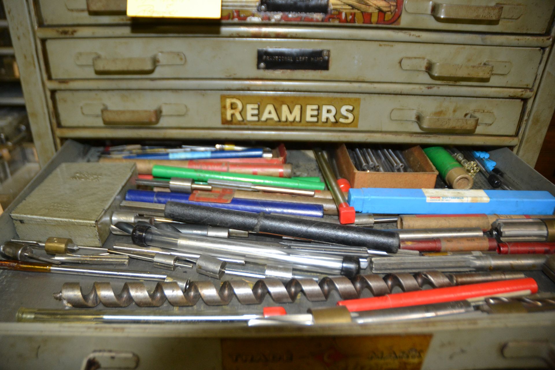 6 Draw Cabinet with Drill Bits and Reamers (Number/Fractional) - Image 2 of 6