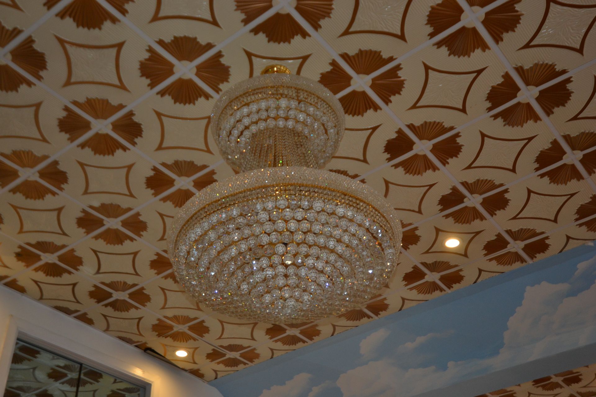 Large Chandeliers