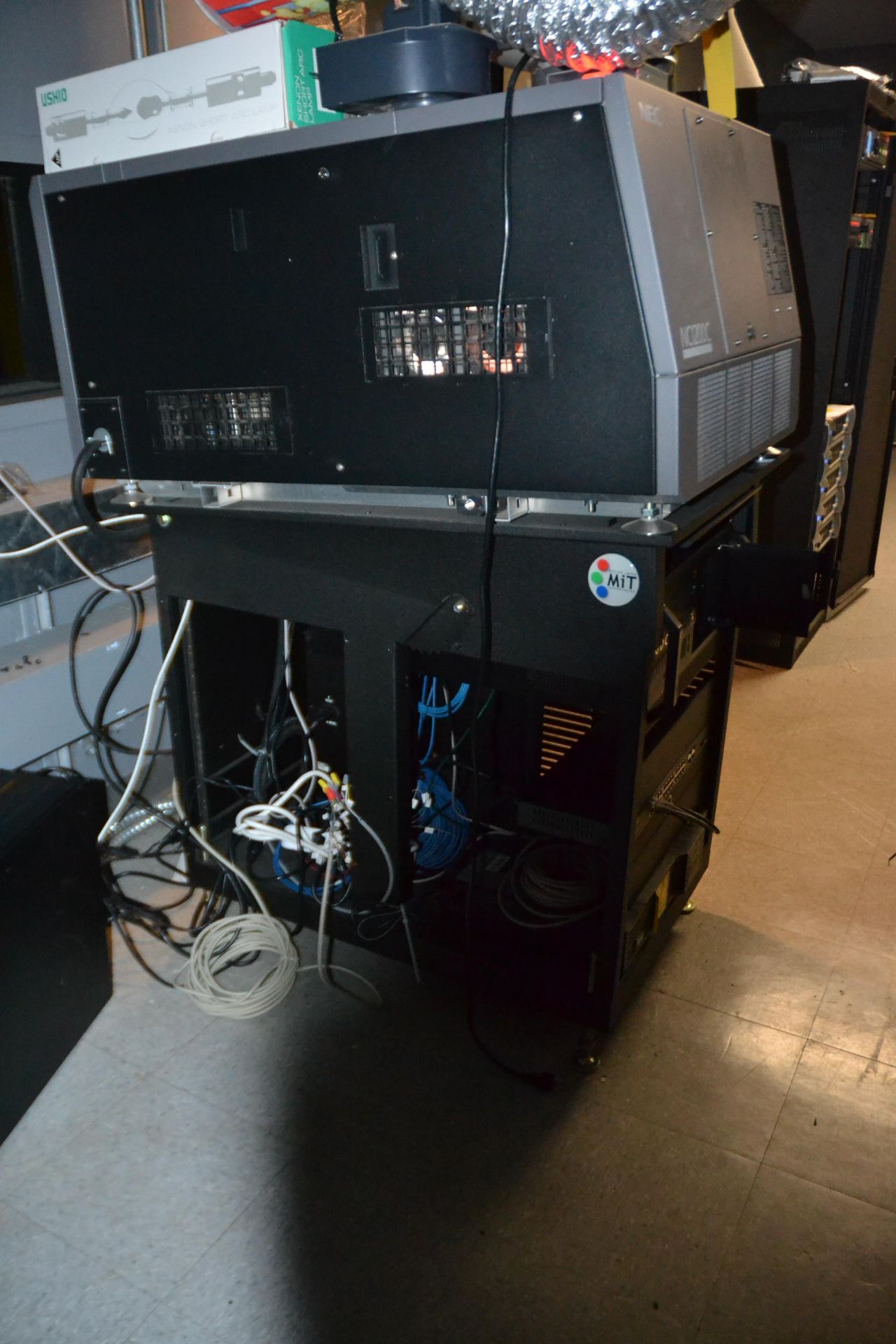 2013 NEC NC1200C DLP with MIT Power Distribution Unit, GDC, Zyxel M: G101910 Switchers and Tripp- - Image 2 of 5