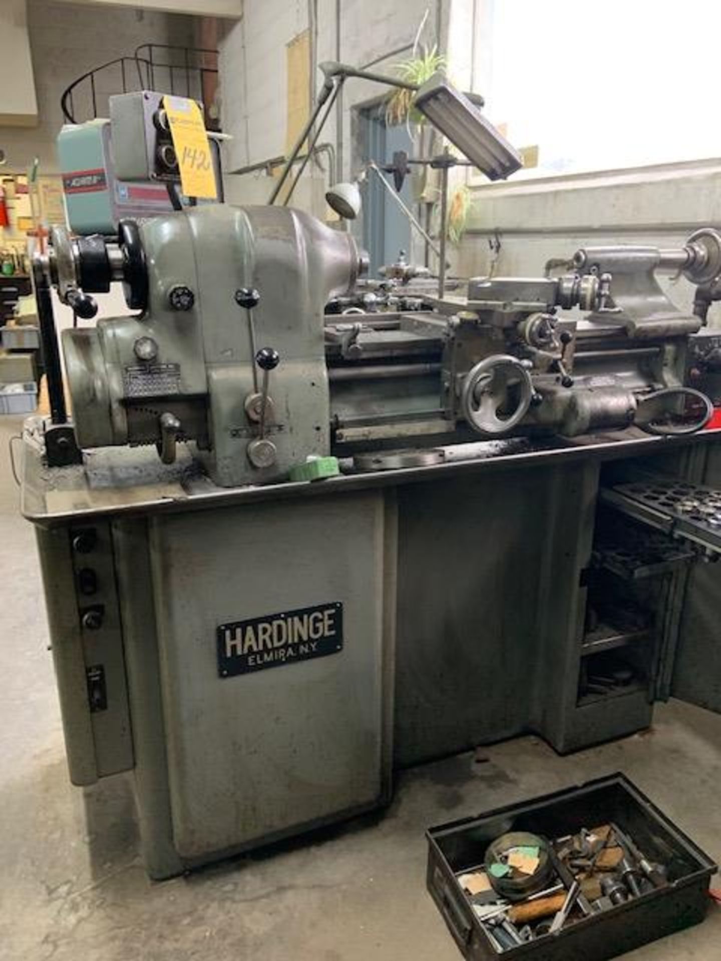 Hardinge Dove Tail Bed Lathe w/ Accu-Rite OOO Read Out, M: HLV