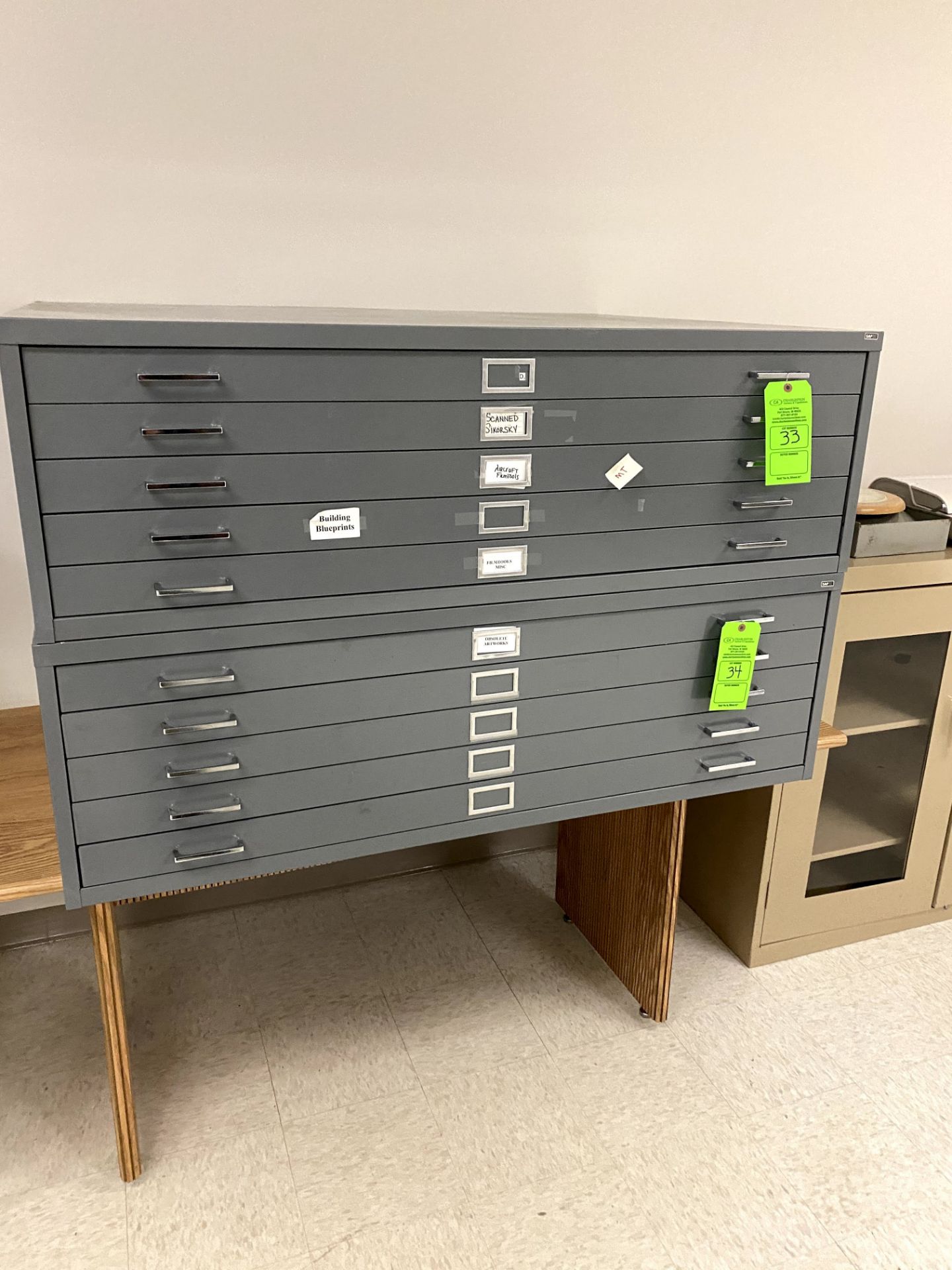 SAFCO 5-DRAWER BLUE PRINT/TRACING CABINET -- (7625 OMNITECH PLACE VICTOR NEW YORK)