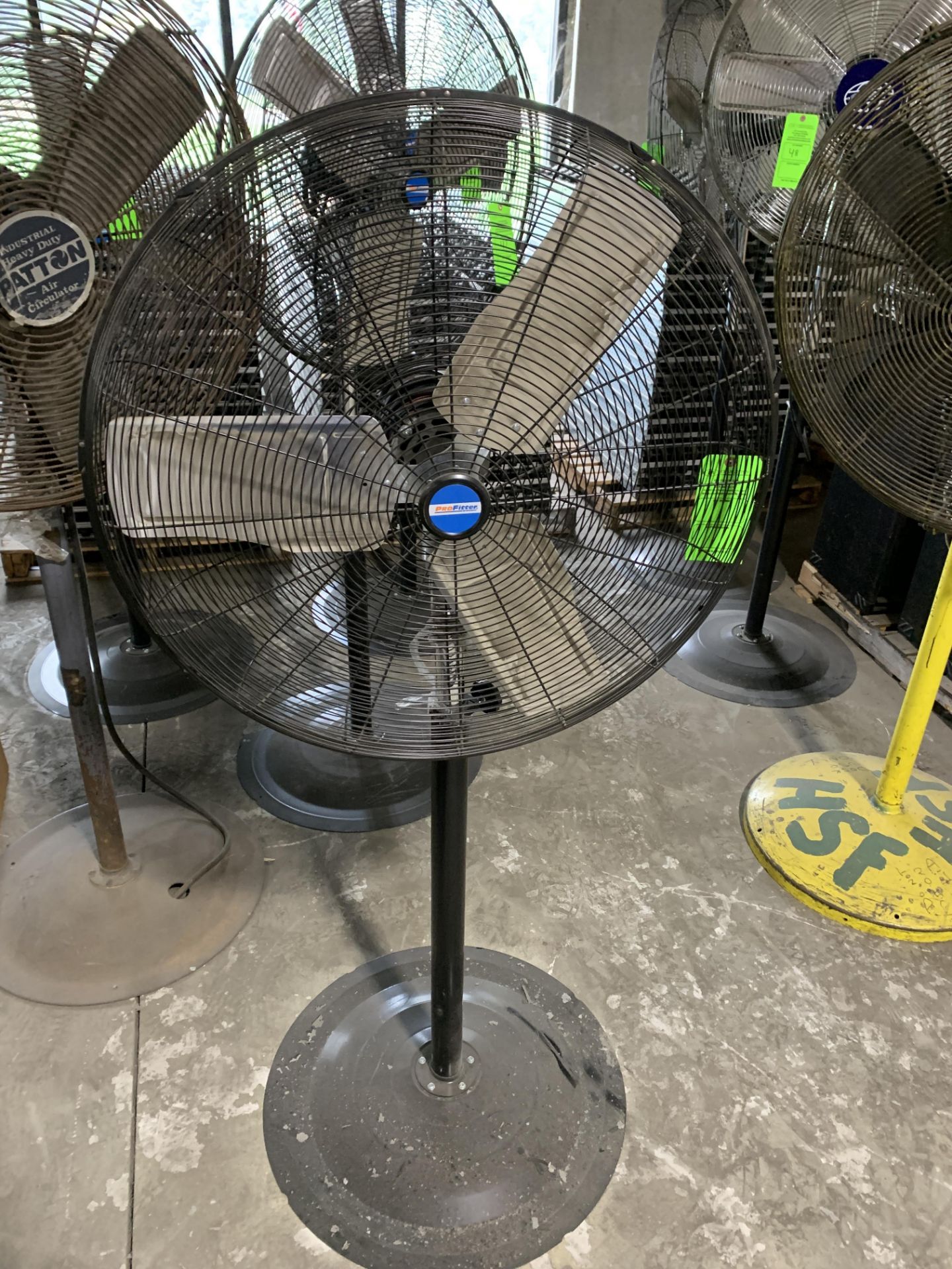 30" PROFITTER PEDISTAL FAN