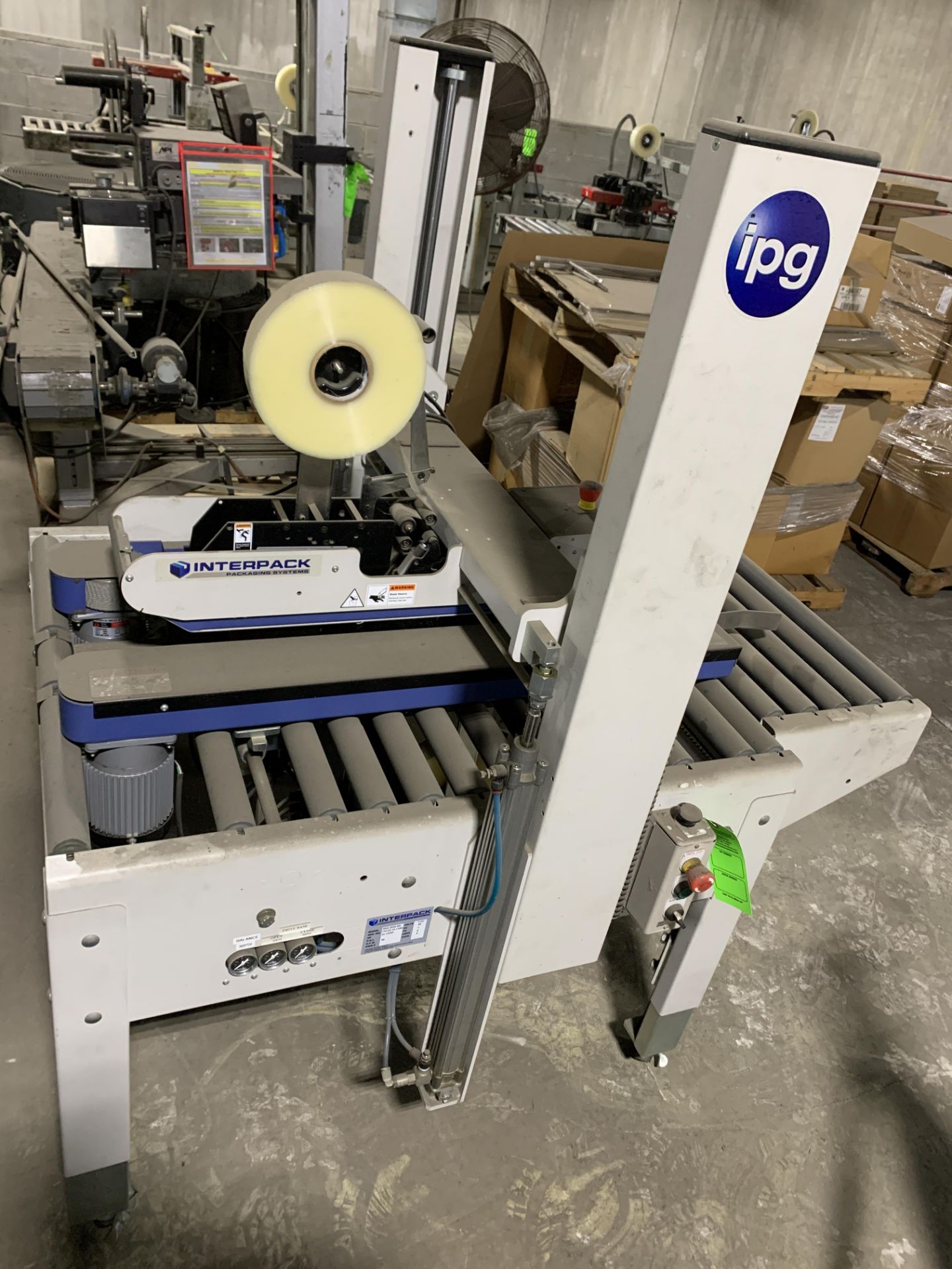 INTERPACK CASE SEALER: MODEL USA 2024-SB SERIAL TM122 14V 050 (115V 60HZ 1PH 6A) - Image 2 of 2