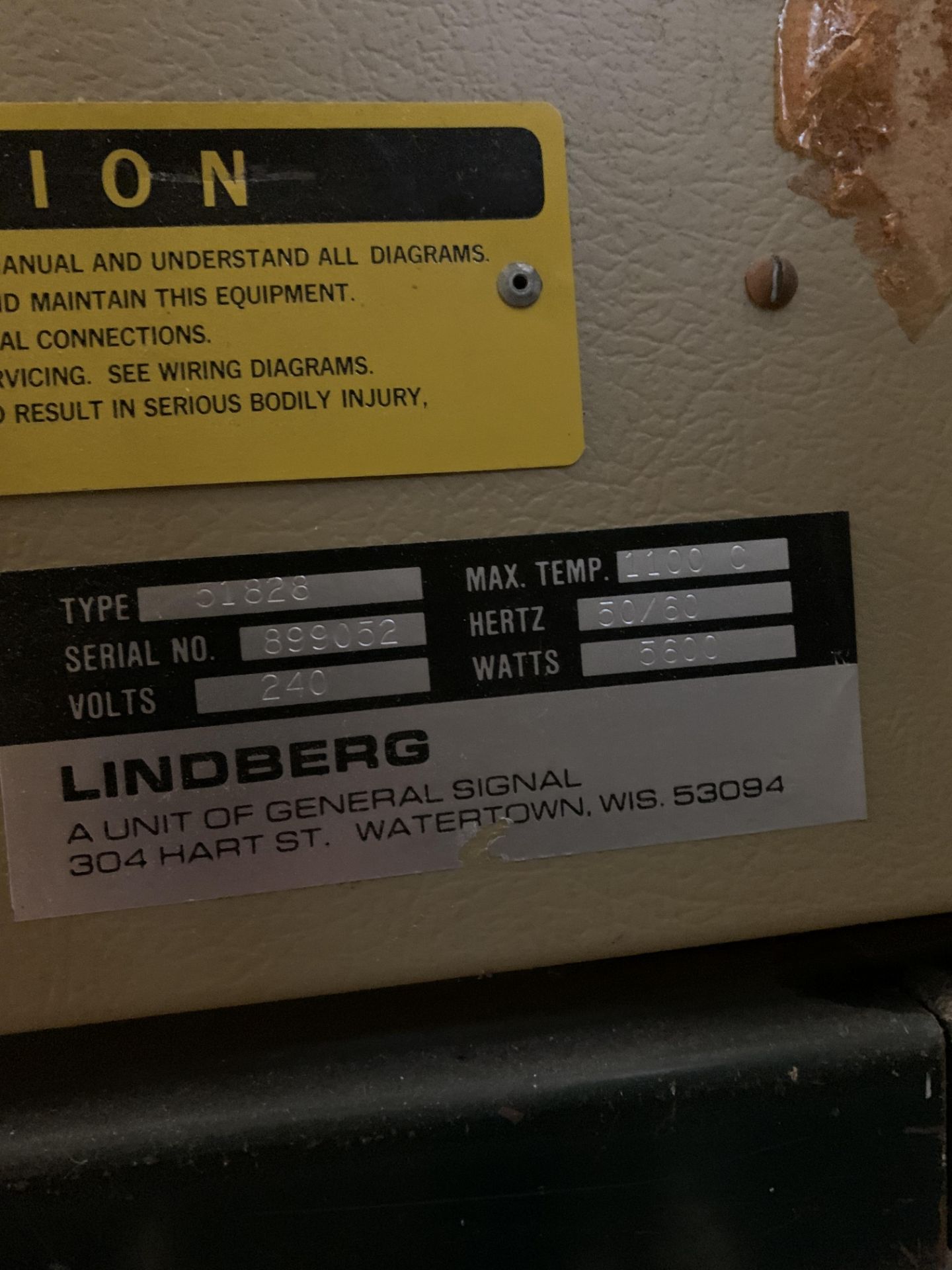 LINDBERG FURNACE: MODEL 51828 MAX TEMP 11000 -- 1901 NOBLE DR EAST CLEVELAND OHIO 44112 - Image 4 of 5