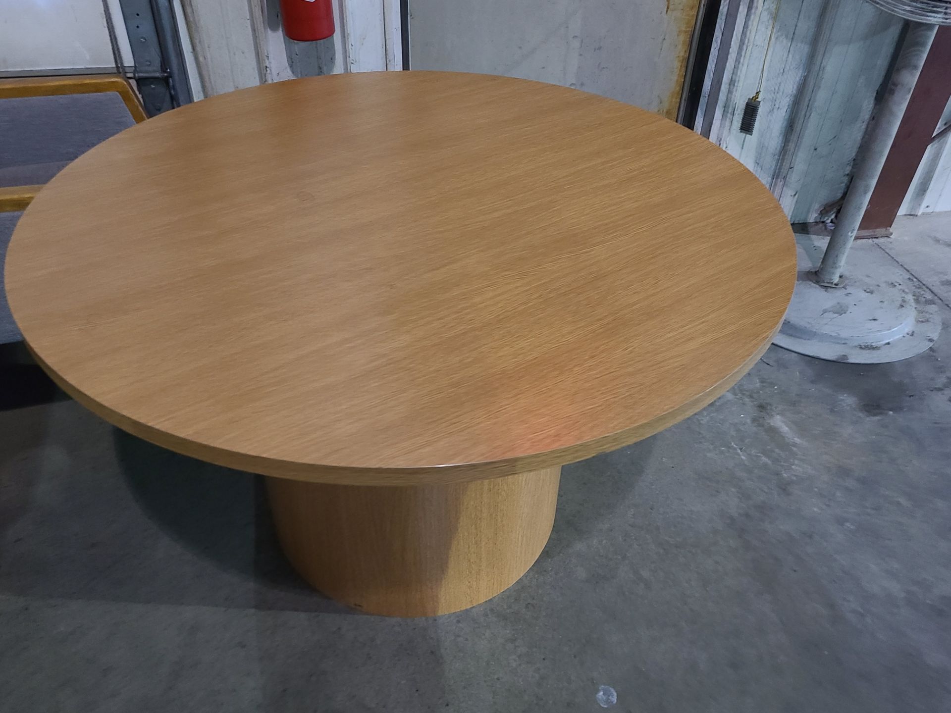 (9) CHAIRS & ROUND TABLE - Image 2 of 2