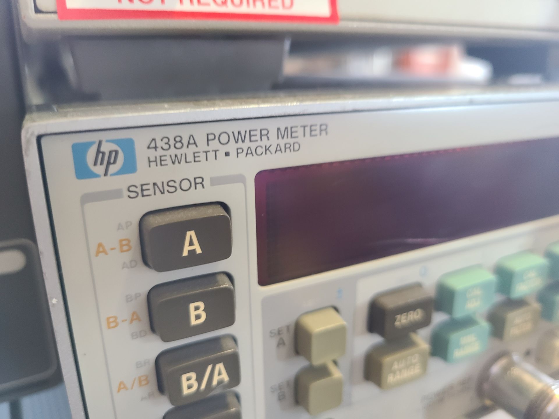 (1) HP 8904A MULTIFUNCTION SYNTHESIZER 600 KHZ; (1) HP 438A POWER METER - Image 3 of 3
