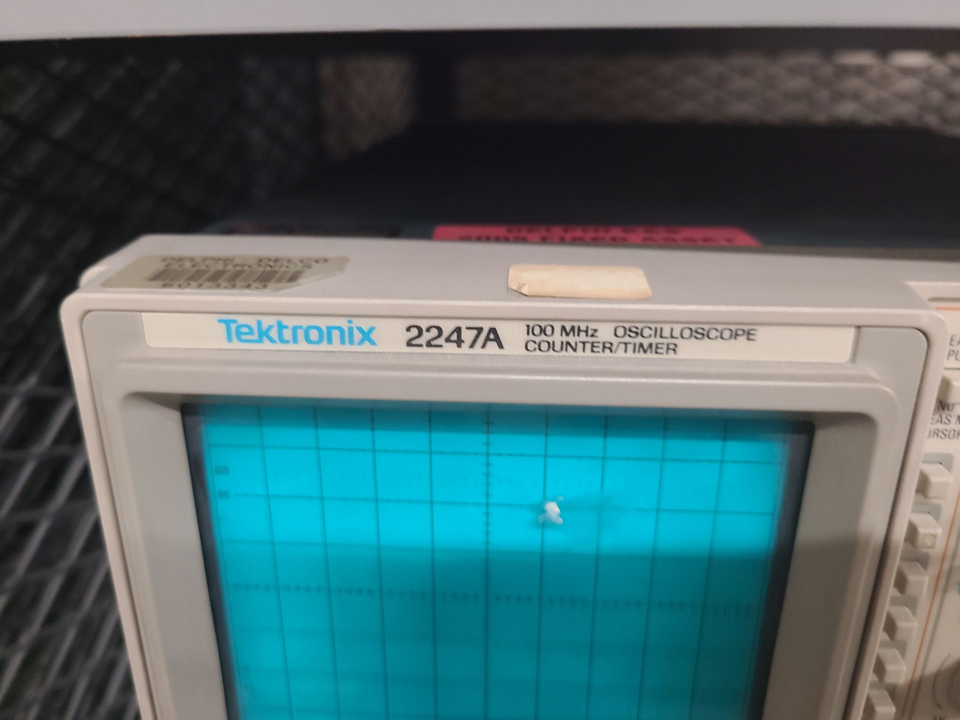 TEKTRONIX 2247A 100 MHZ OSCILLOSCOPE; COUNTER; TIMER - Image 2 of 2