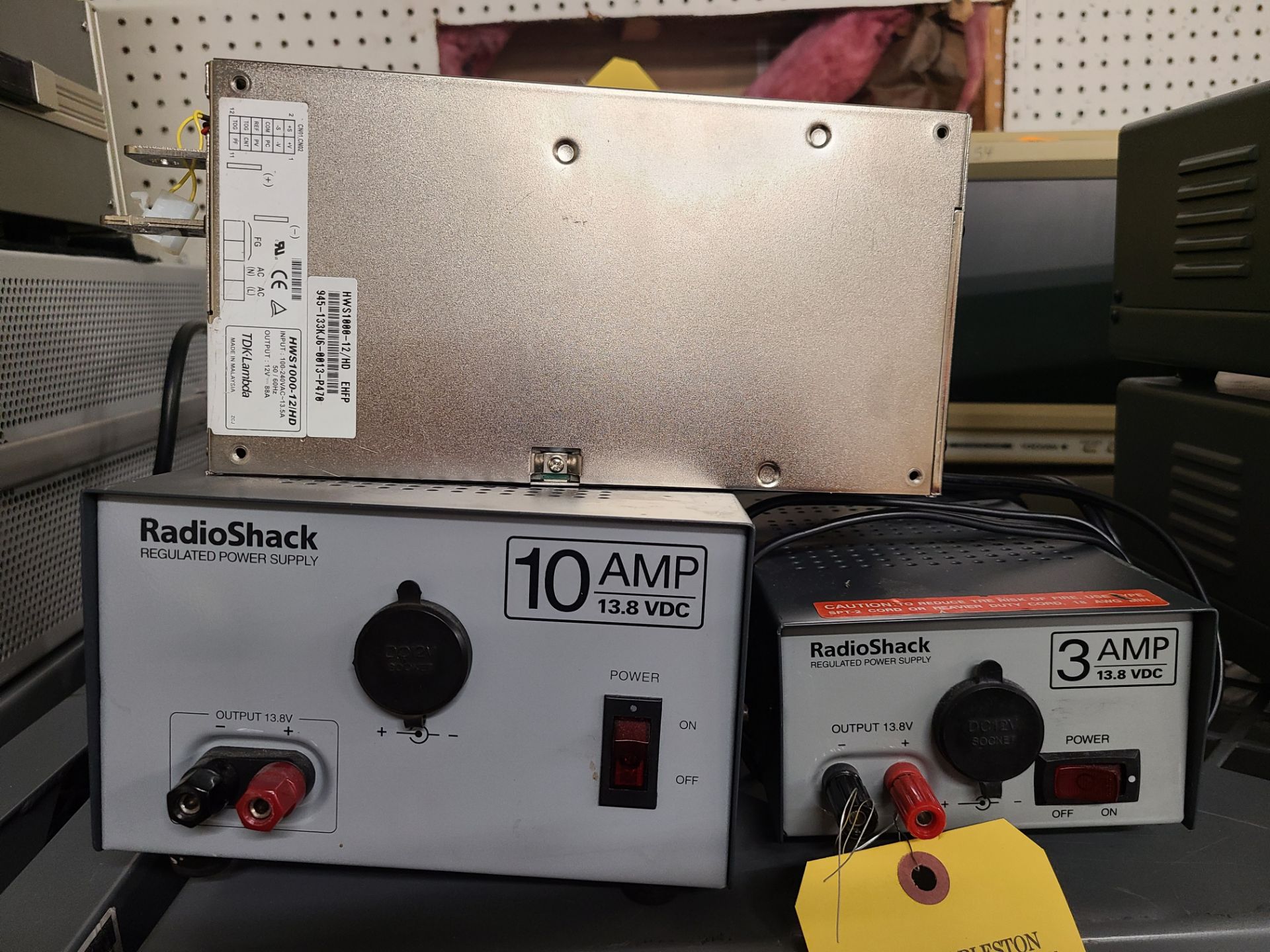 (1) RADIOSHACK REGULATED POWER SUPPLY 13.8 VDC 10 AMP; (1) RADIO SHACK REGULATED POWER SUPPLY 13.8