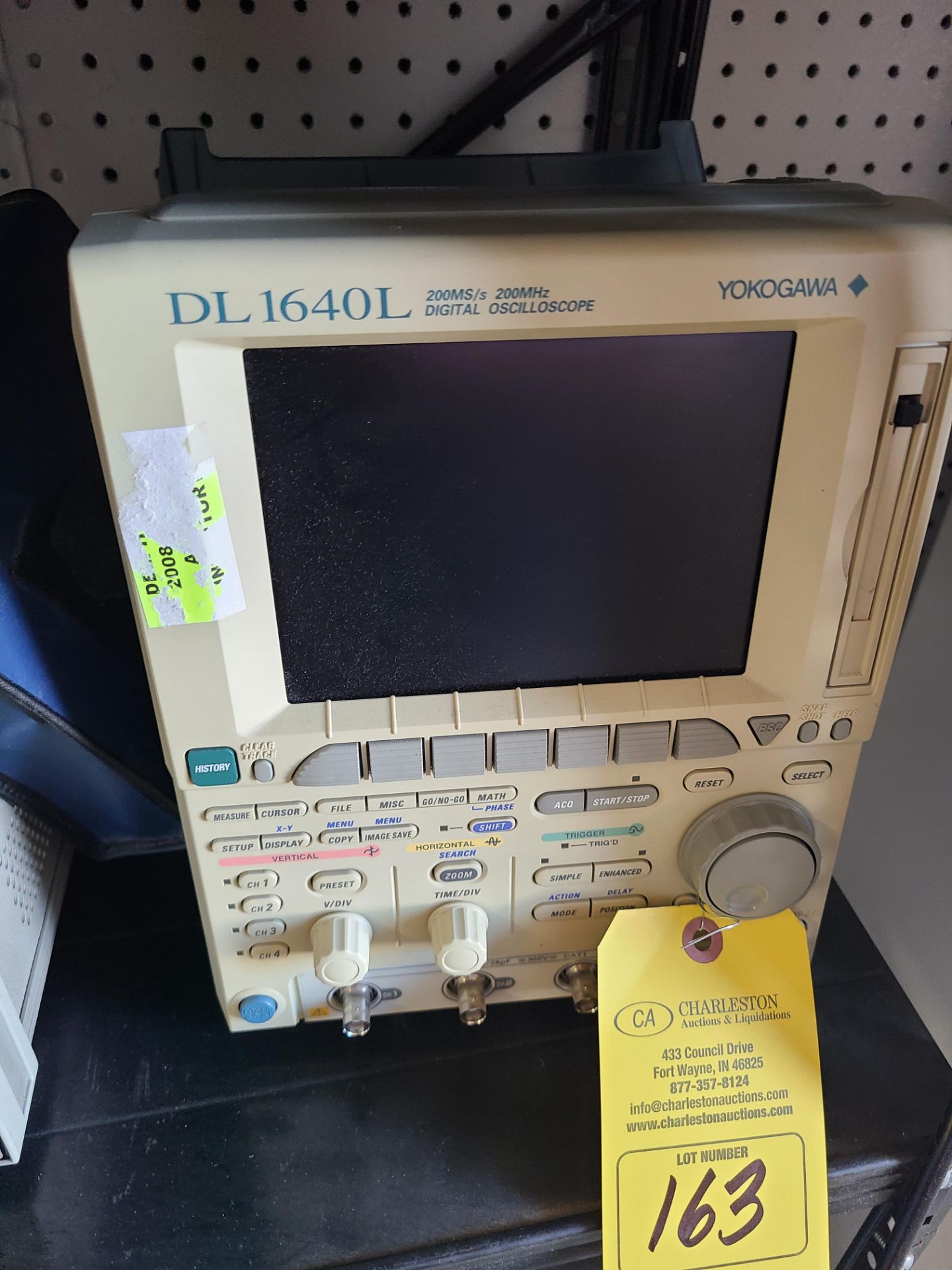 YOKOGAWA DL1640L DIGITAL OSCILLOSCOPE