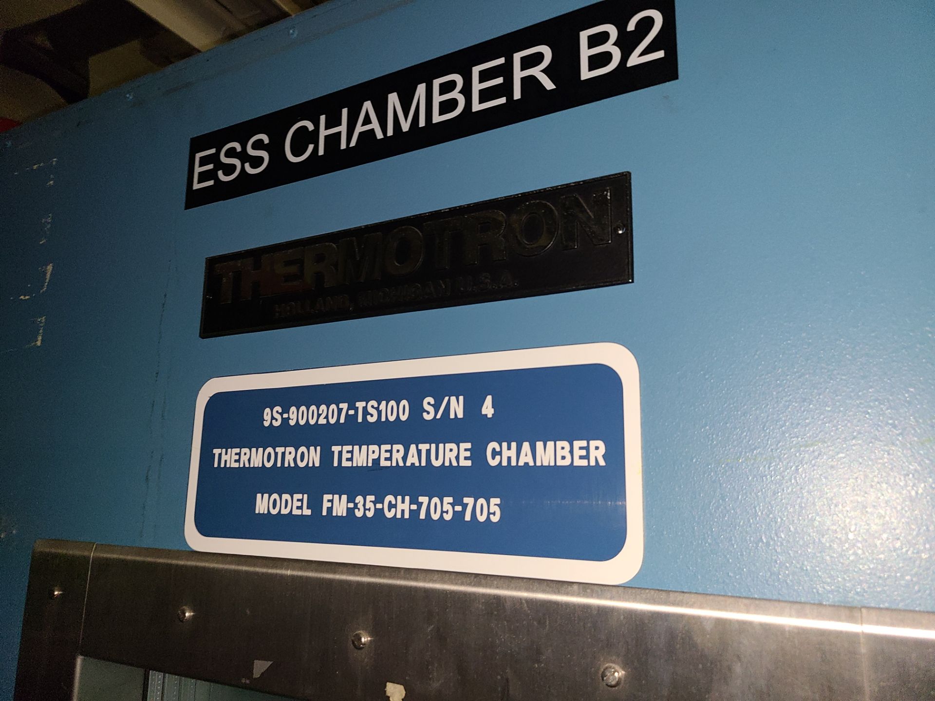 THERMOTRON ENVIRONMENTAL CHAMBER MODEL FM-35-CH-705-705 SERIAL NUMBER 17085 - Image 3 of 5
