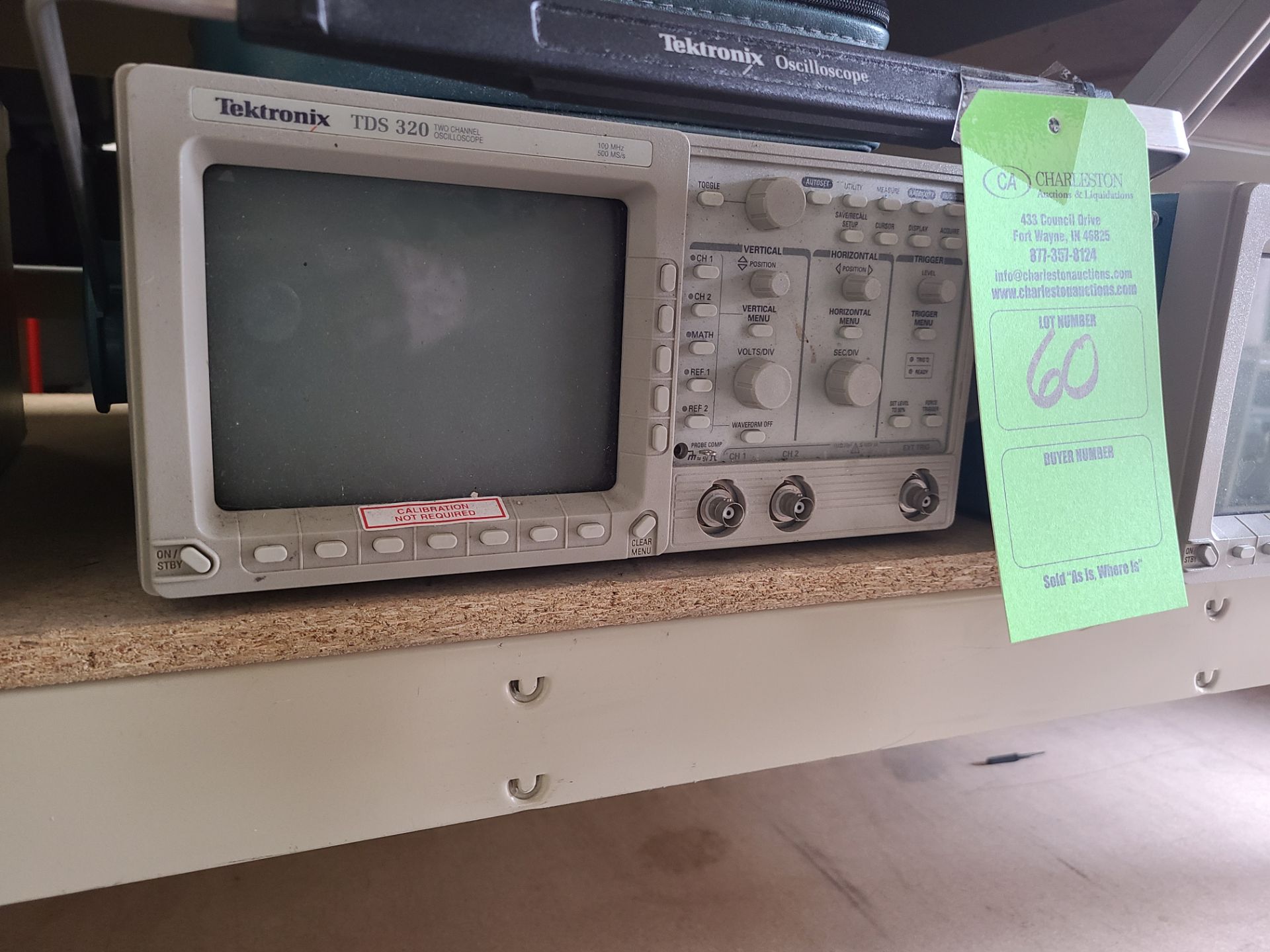 TEKTRONIX TDS320 TWO CHANNEL OSCILLOSCOPE