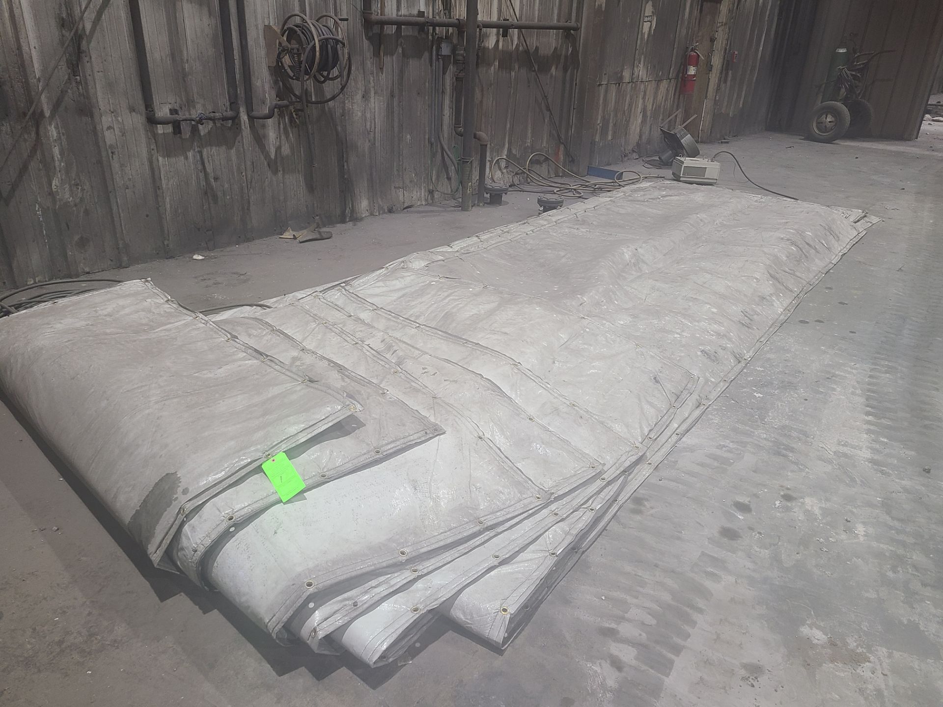 (15) CONCRETE BLANKETS 5'X25'