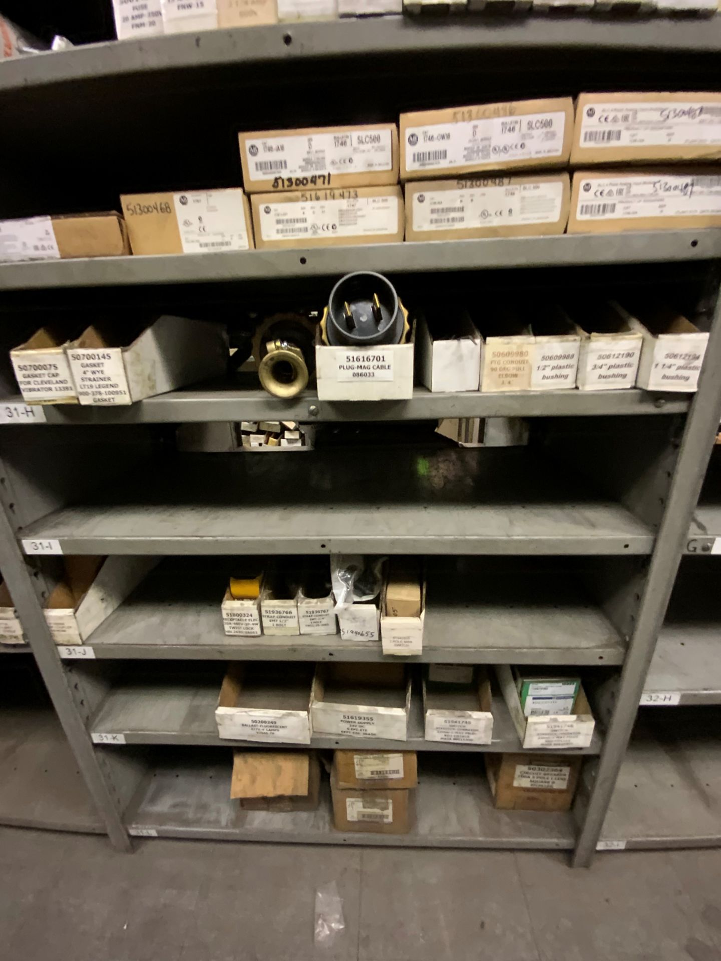 CONTENTS OF RACK: MASA SPARE PARTS - SEE PICTURES - Image 2 of 2