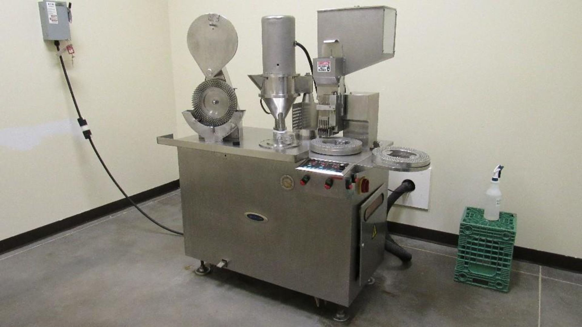 Vanguard Semi Automatic Capsule Filler MDL VSF-III - Image 3 of 10