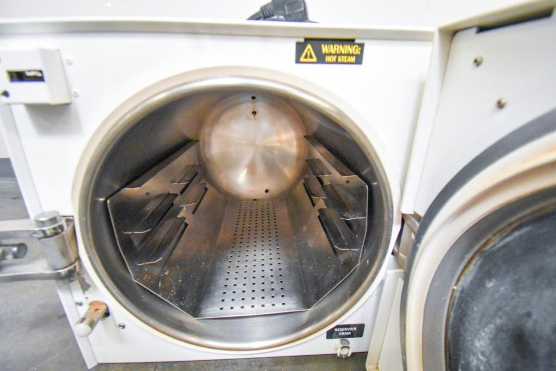 VWR Autoclave MDL AS12 - Image 12 of 16