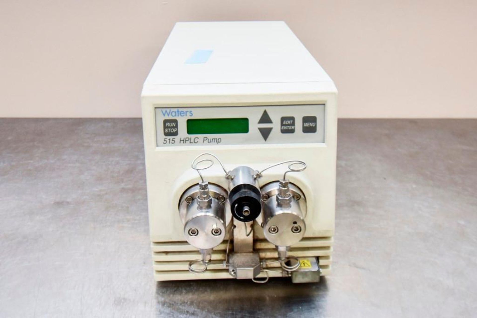 Waters 717 Plus Autosampler, 515 HPLC pump, pump control module - Image 11 of 29