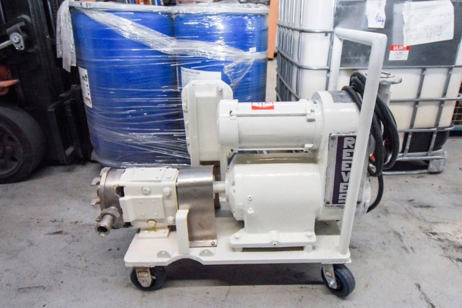 Reeves Positive Displacement Pump on Cart - Image 15 of 19