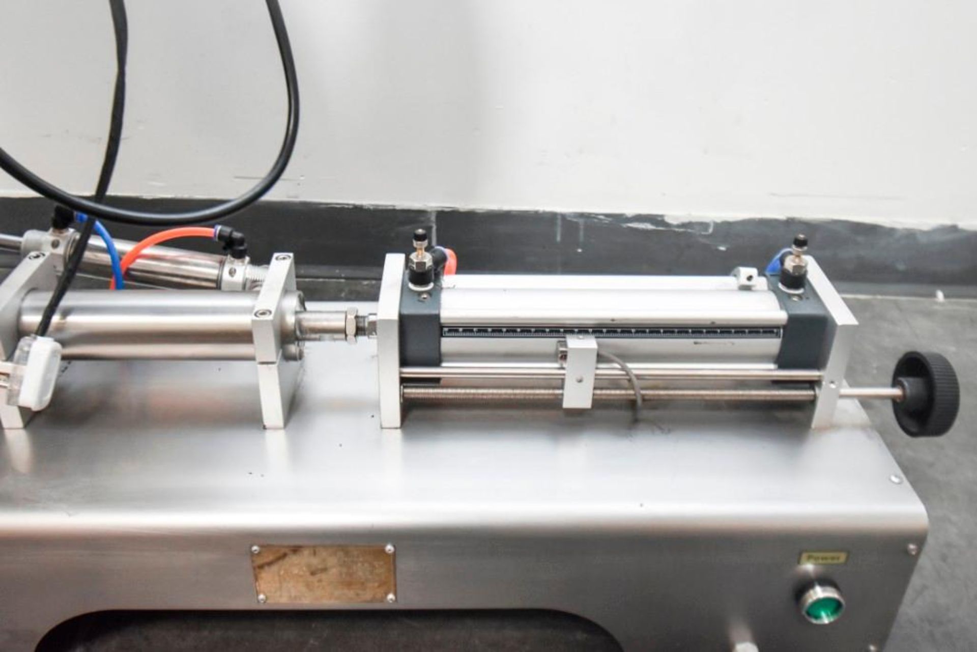 Quantitative Semi-Automatic Paste Liquid Filling Machine G1WG with Heated Hopper & Mixing Motor - Image 7 of 15