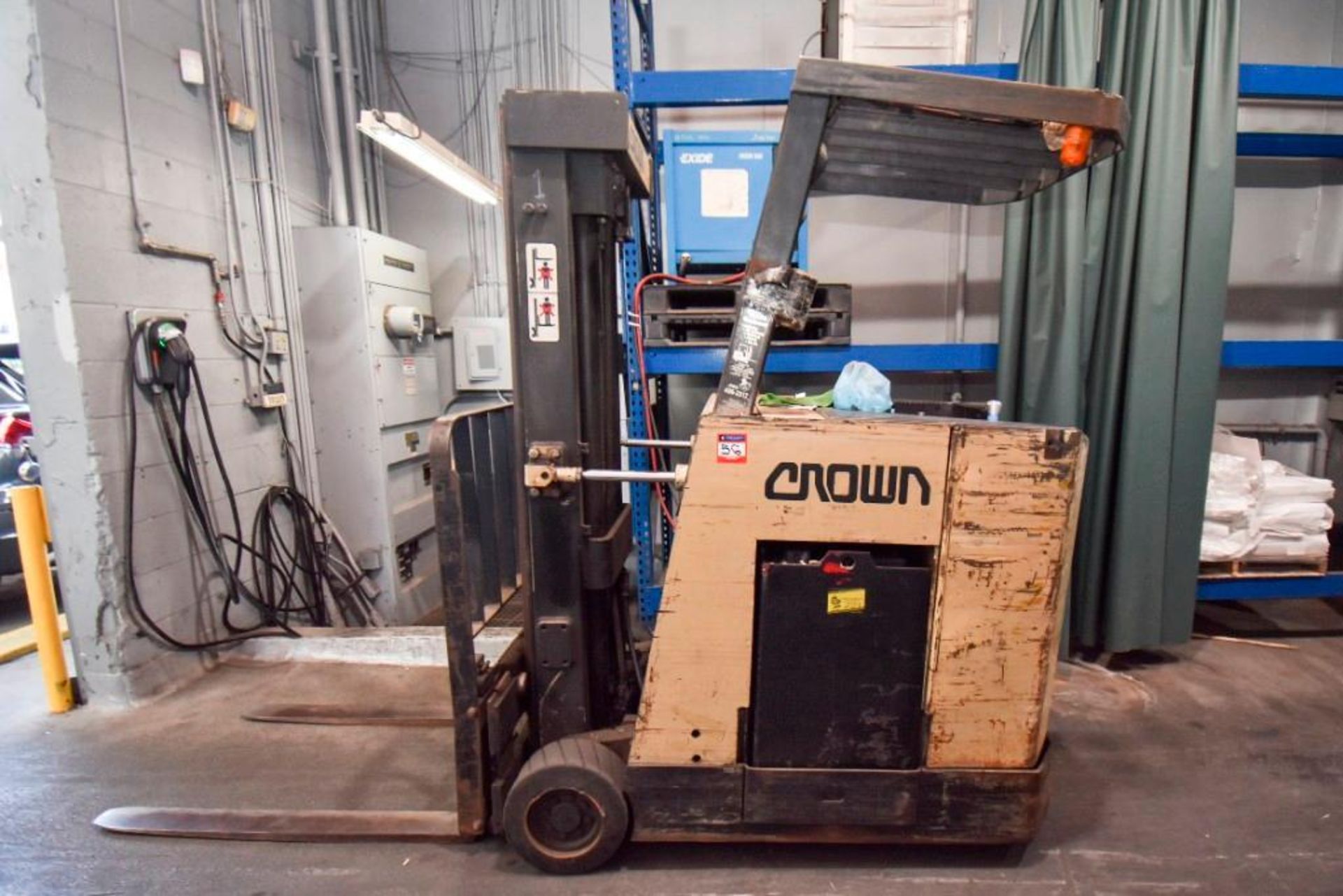 Crown Fork Lift with Exide Charger