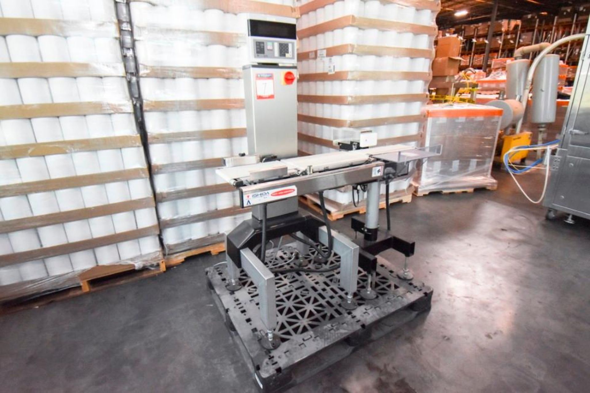 Ishida Checkweigher with Pneumatic Kick - Image 10 of 16