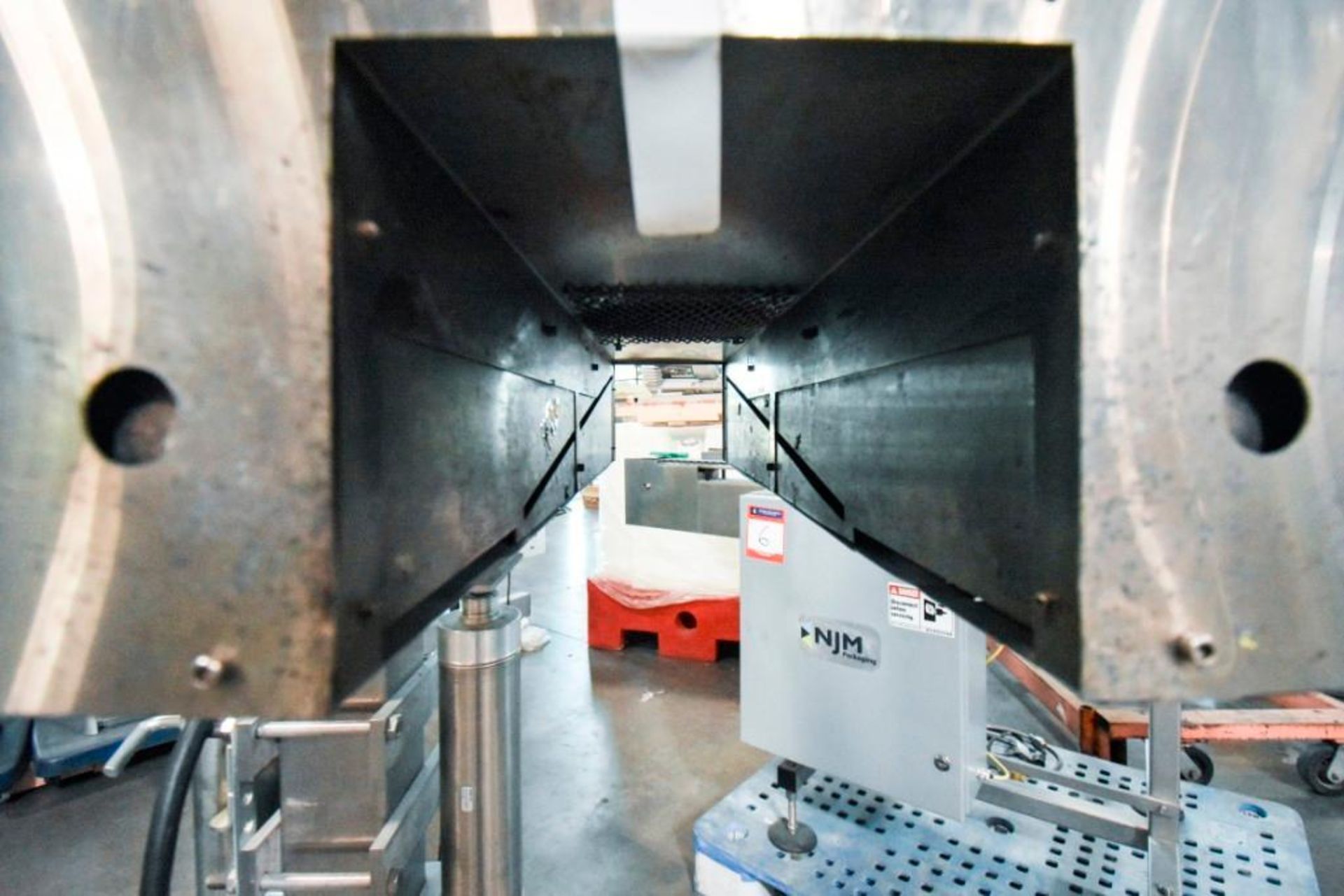 Axon Heat Tunnel EZ- 36- SR74 - Image 6 of 11