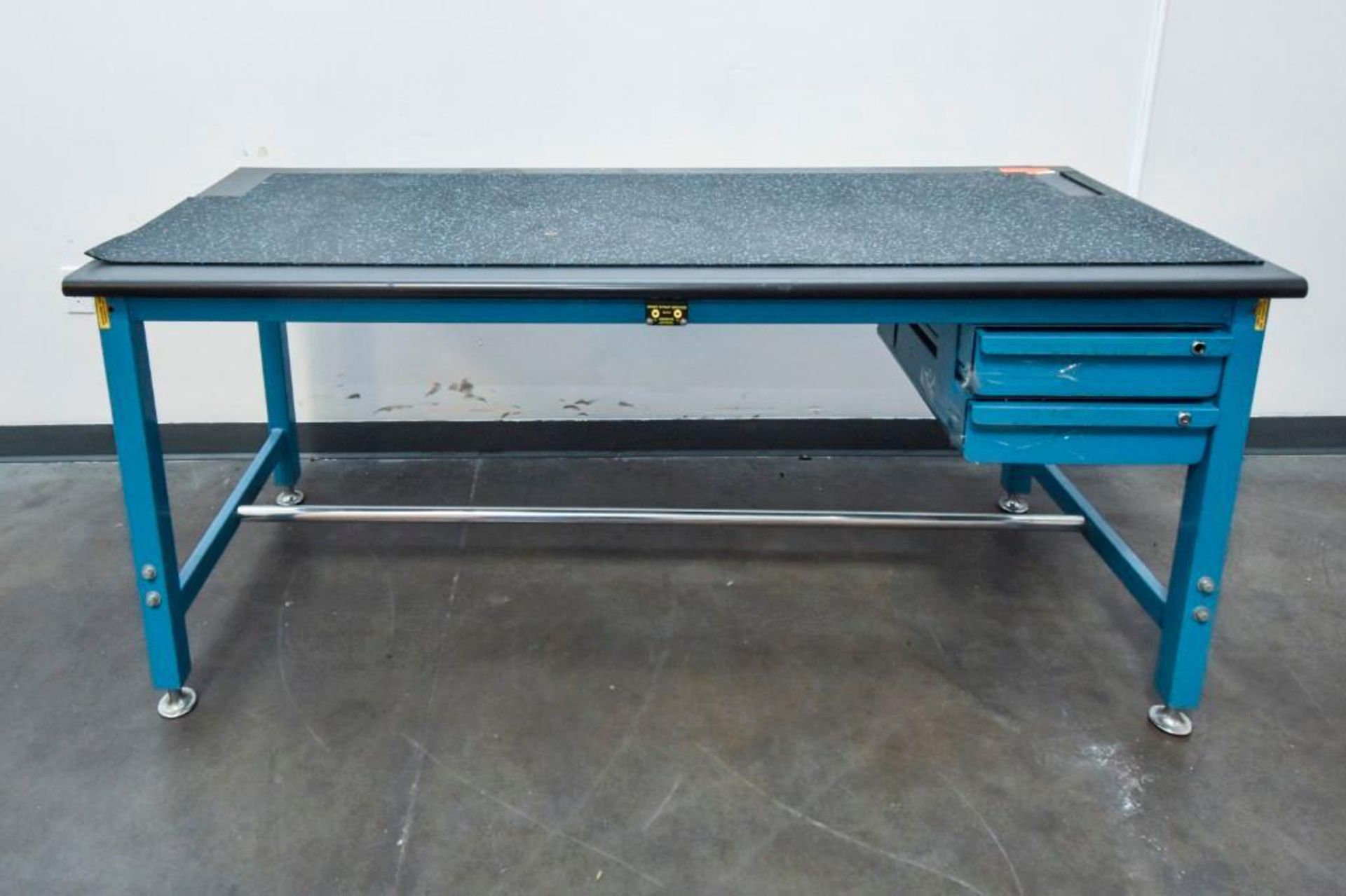 Blue Table With Black Table Top Single Deck