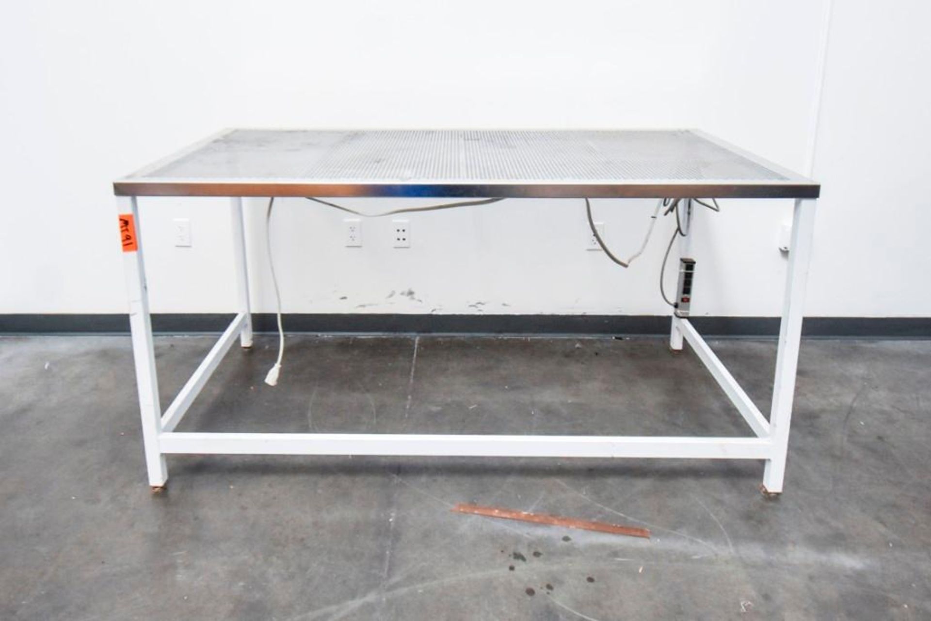 Stainless Steel Mesh Table