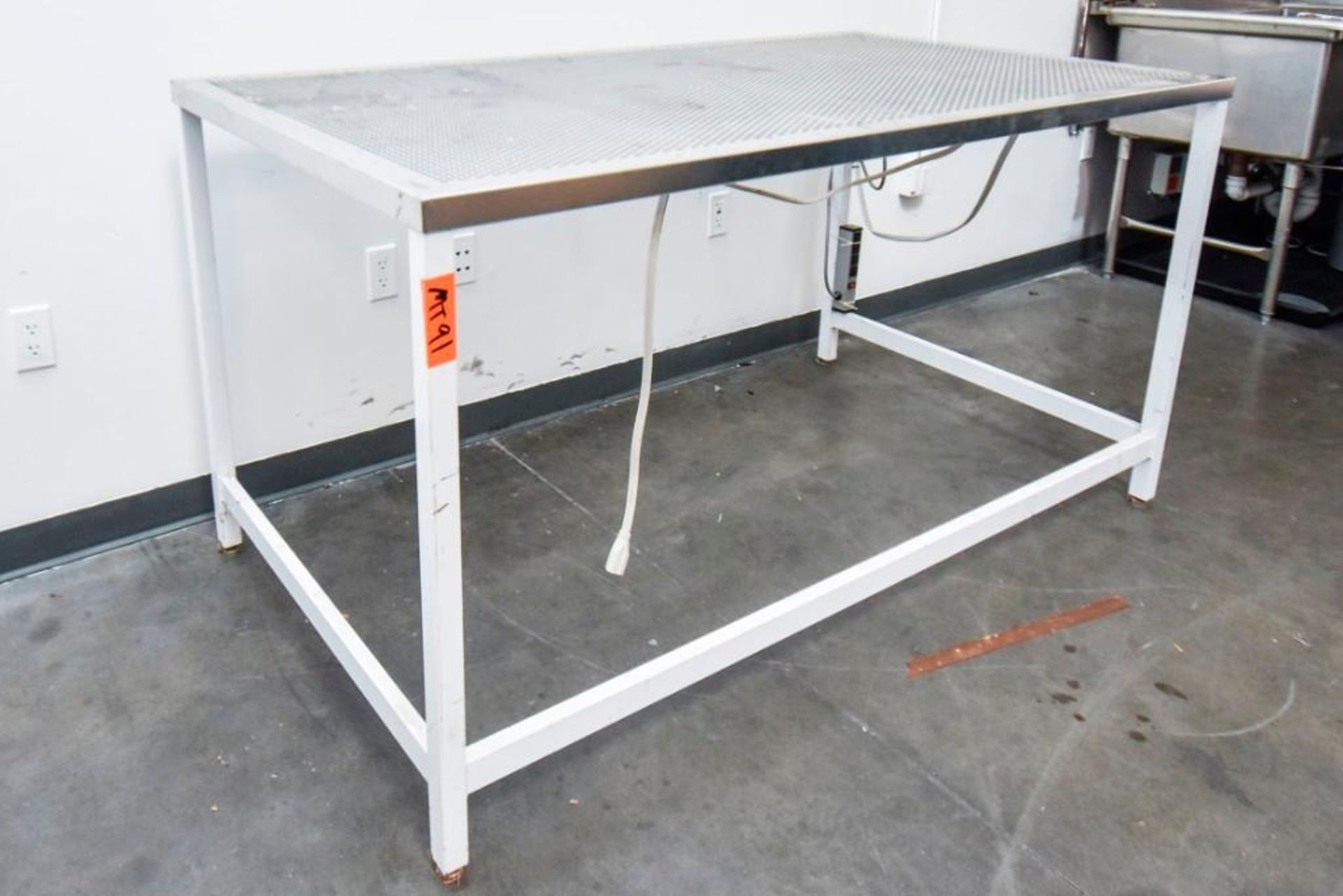 Stainless Steel Mesh Table - Image 7 of 7