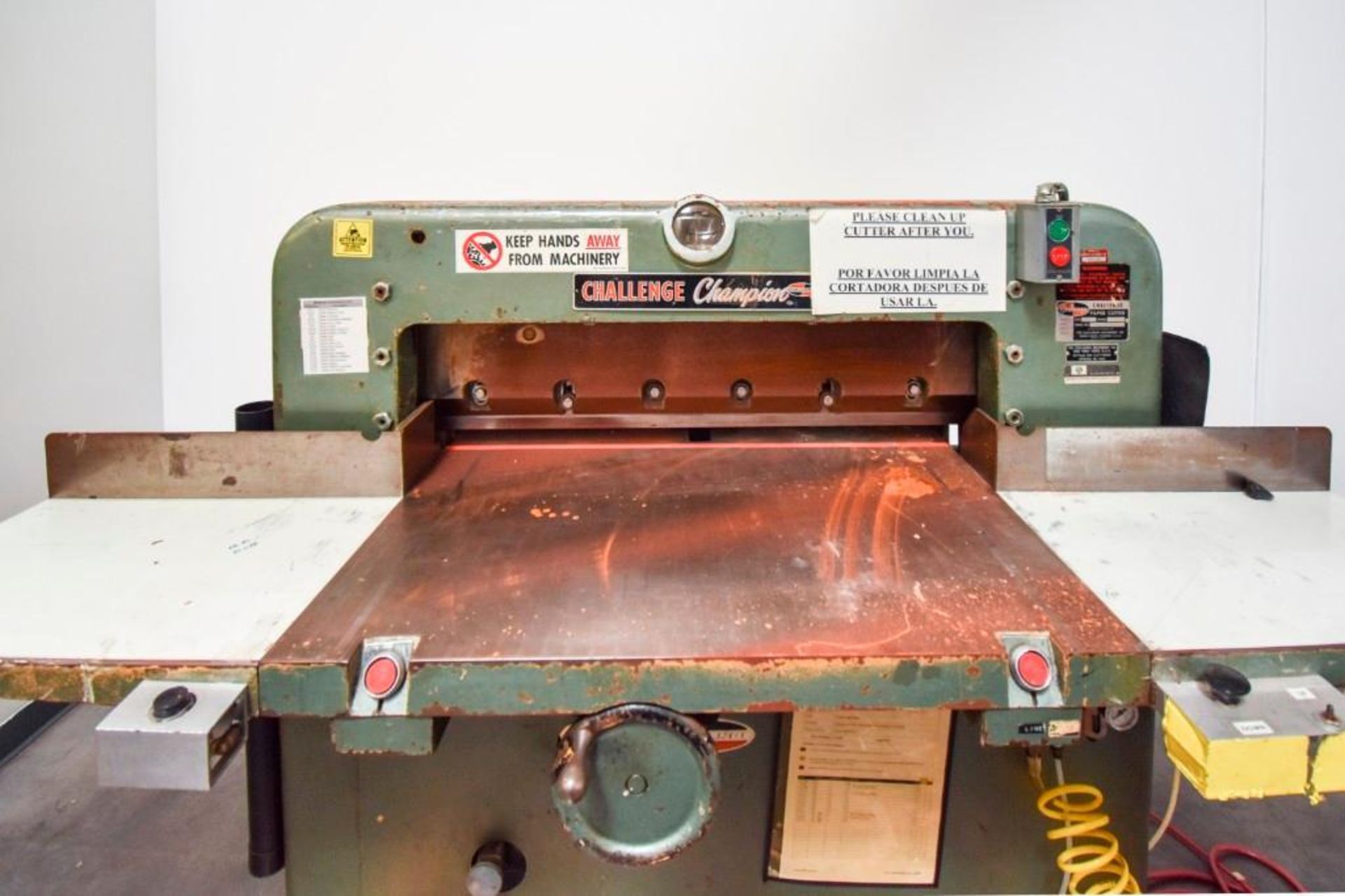 Challenge Champion 30" Guillotine Hydraulic Paper Cutter - Image 5 of 22