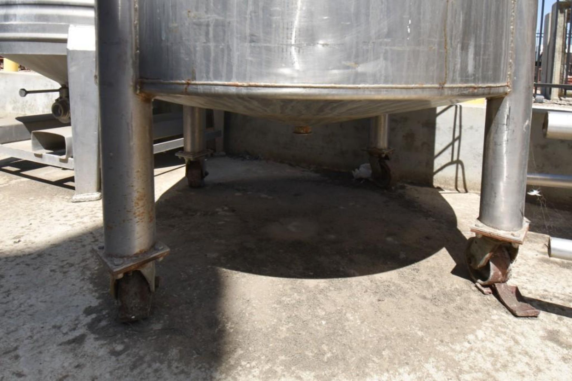 Stainless Steel Liquid Tank 440 Gallons - Image 3 of 6