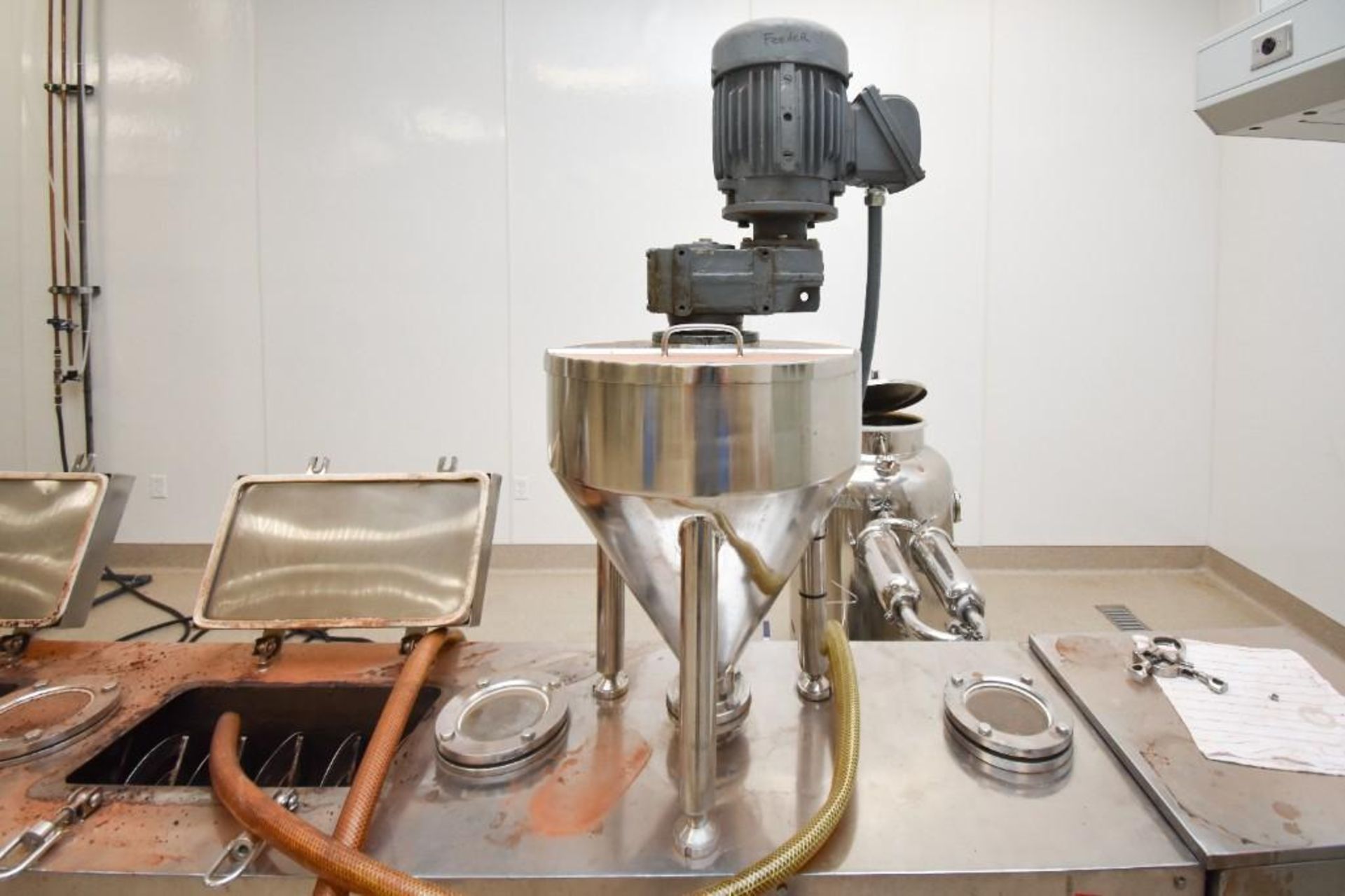 Counter Current Extraction System NS-5 - Image 12 of 23
