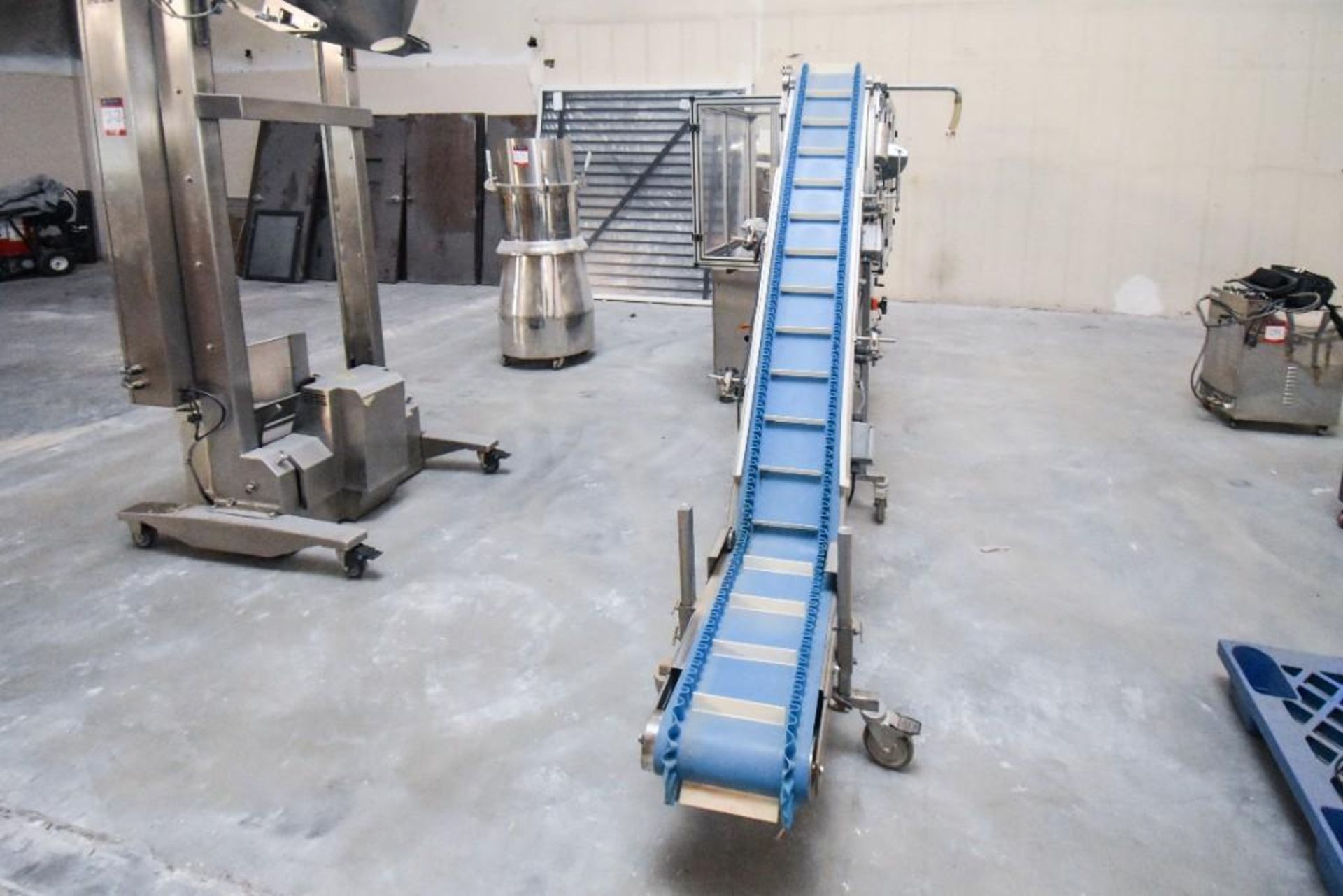 Food Grade Cleated Incline Conveyor - Image 3 of 8