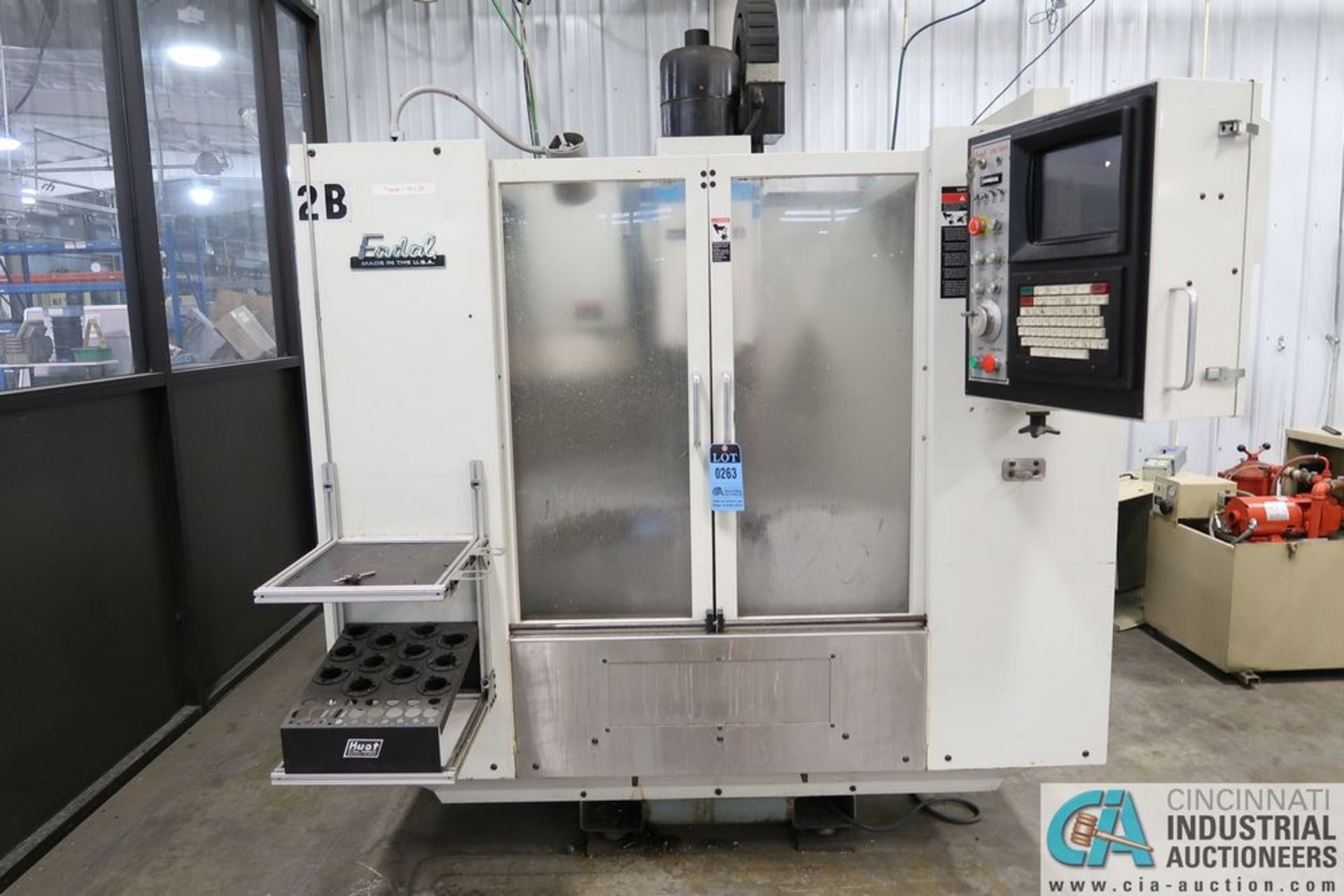 FADAL MODEL 914-15 CNC VERTICAL MACHINING CENTER; S/N 9406406, (21) POSITION AUTOMATIC TOOL CHANGER, - Image 12 of 15