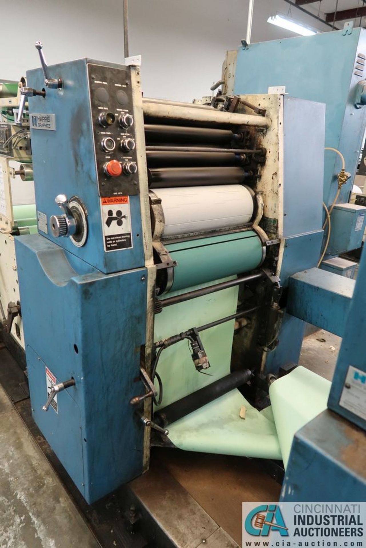 22" X 17-1/2" HARRIS 500T 3-COLOR WEB PRESS; **Loading Fee Due the "ERRA" JAS Graphics, $3,600.00** - Image 9 of 20