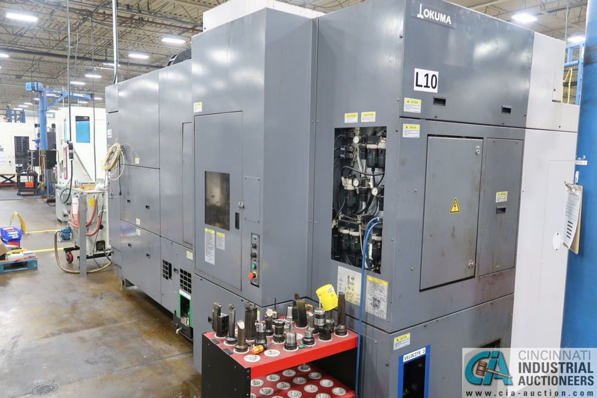 OKUMA MODEL MULTUS B400-W CNC TURNING CENTER; S/N 137636 **Loading Fee Due the "ERRA" R&R Machiner - Image 4 of 19