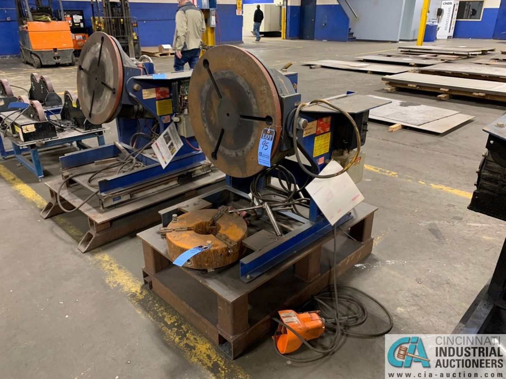 1,500-LB. FAB CORP. TILTING & ROTATING WELD POSITIONER; **Loading Fee Due the "ERRA" $150.00**
