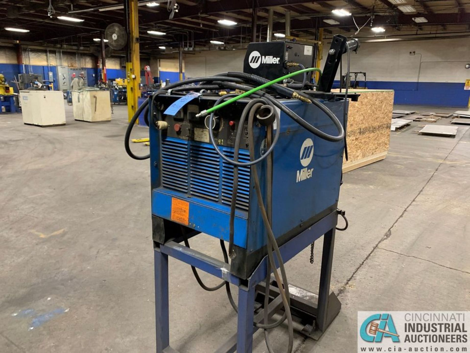 MILLER DELTAWELD 450 WELDER