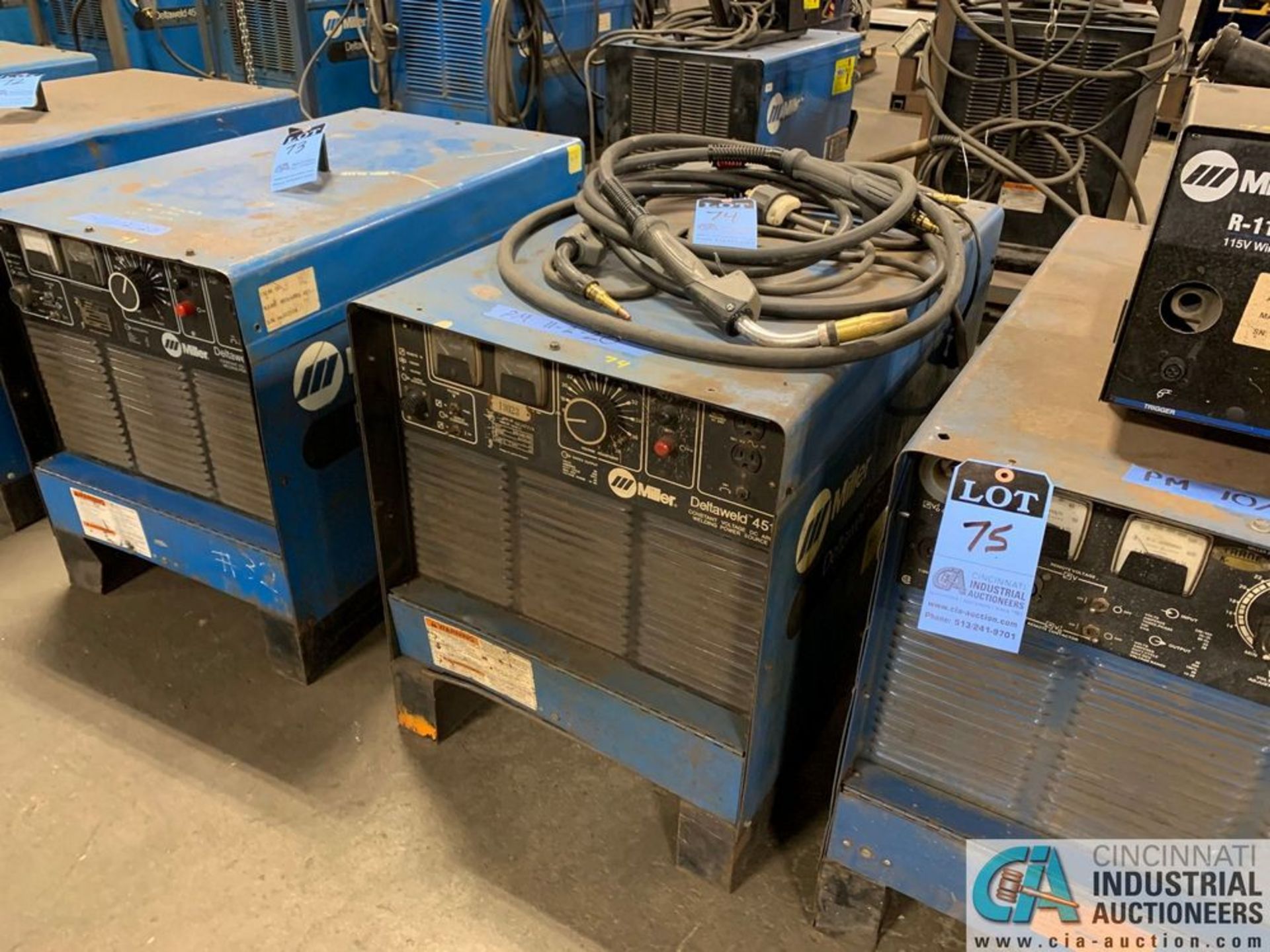 MILLER DELTAWELD 451 WELDER (NO WIRE FEED, NO CART)