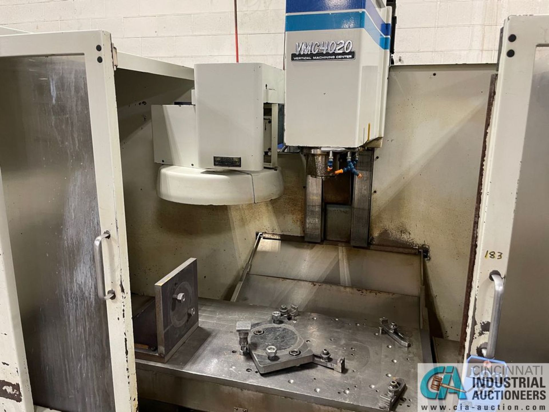 FADAL VMC4020 CNC VERTICAL MACHINING CENTER; **Loading Fee Due the "ERRA" Affordable Rigging, $500 - Image 3 of 9